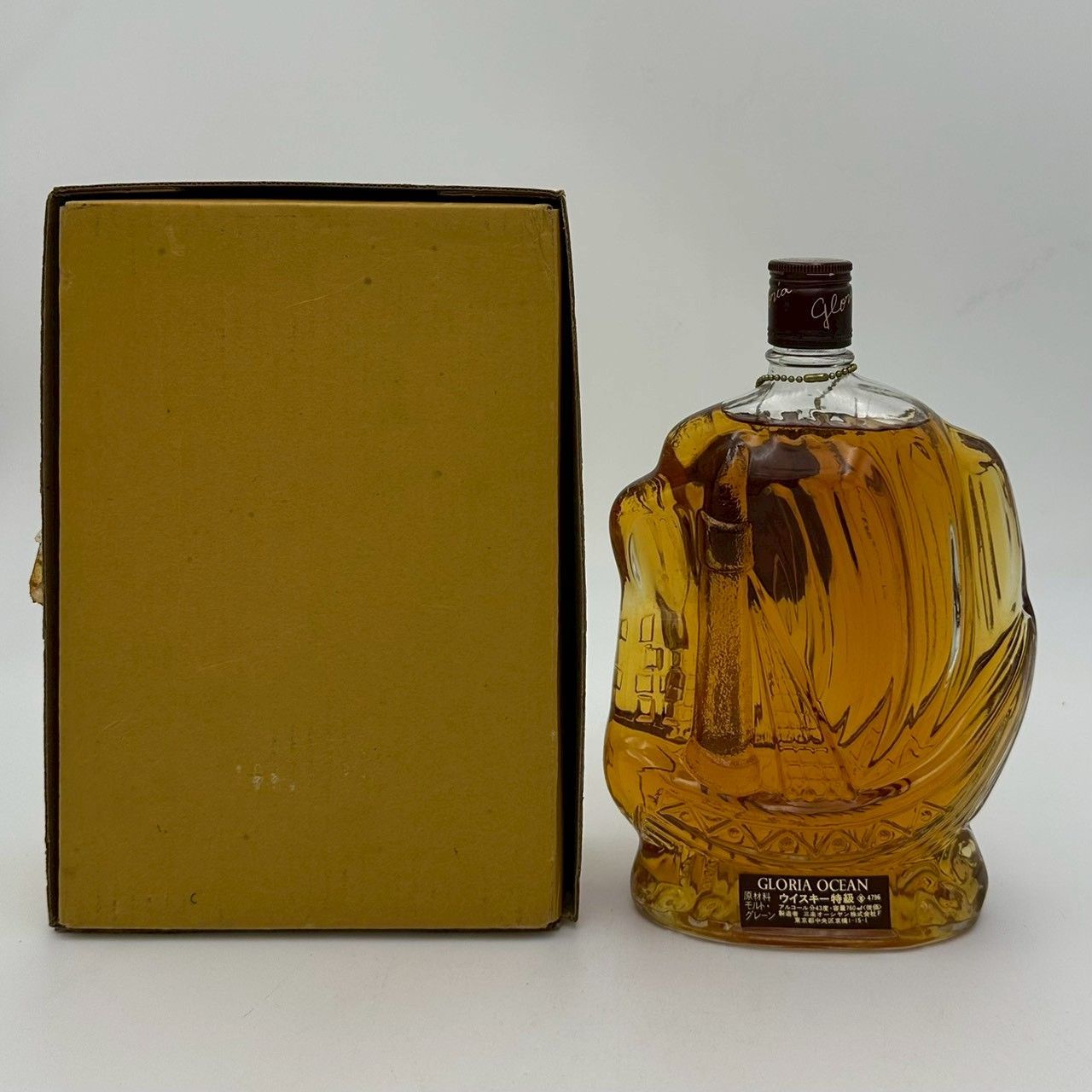 GLORIA OCEAN WHISKY 三楽オーシャン グロリアオーシャン シップボトル