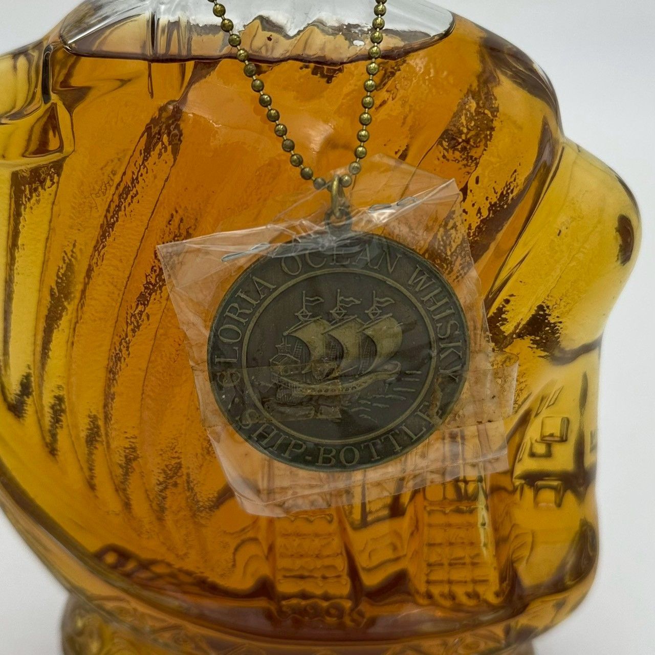 GLORIA OCEAN WHISKY 三楽オーシャン グロリアオーシャン シップボトル
