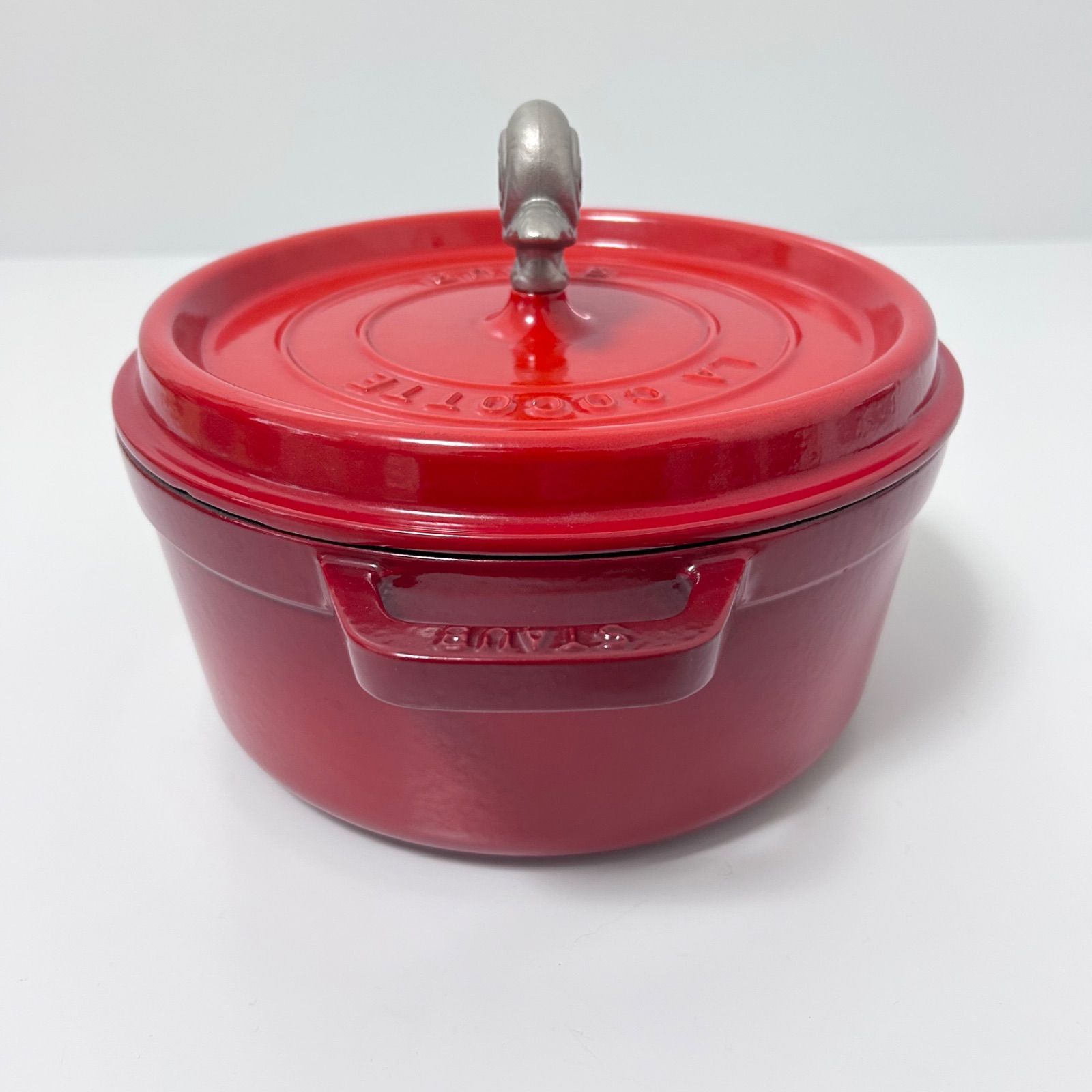 Staub ストウブ 24cm カタツムリ 持ち手 レッド 両手鍋 赤 フランス製