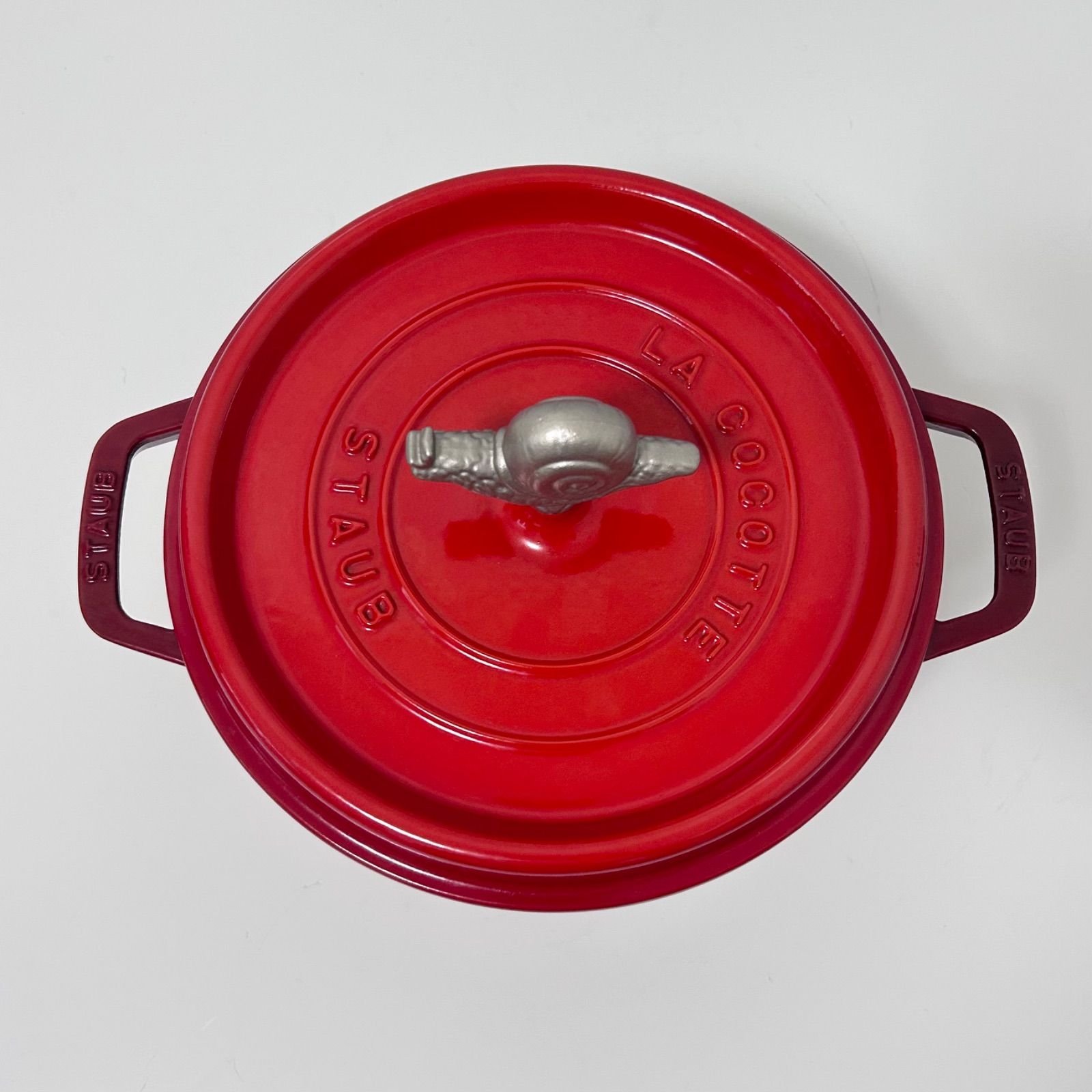 Staub ストウブ 24cm カタツムリ 持ち手 レッド 両手鍋 赤 フランス製