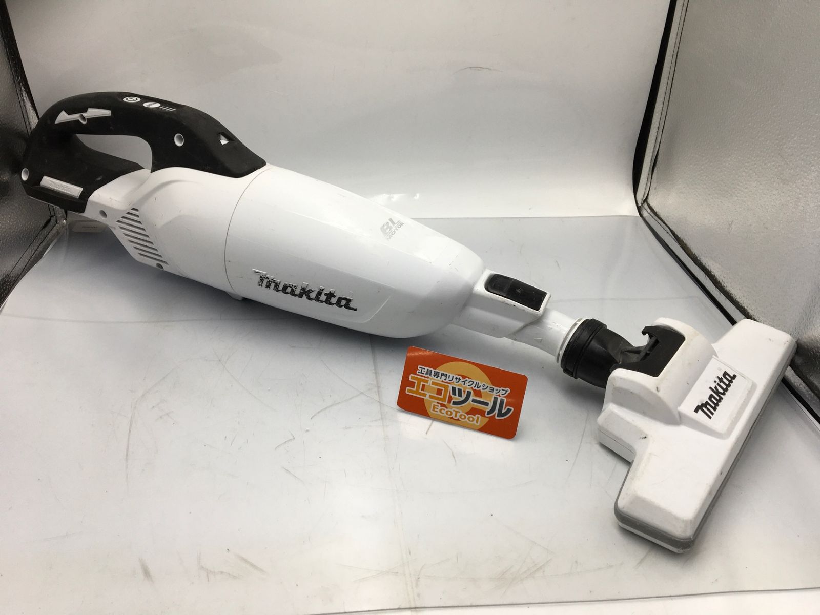 【中古品】Makita/マキタ CL284FDZW ☆ 18V充電式クリーナ [IT_H5M5G][知立][M04]