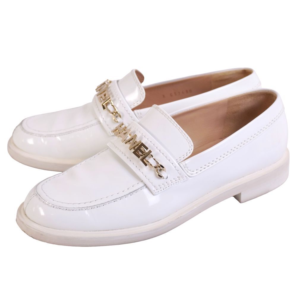 美品 シャネル CHANEL ローファー 22C G37430 モカシン ロゴ - メルカリ