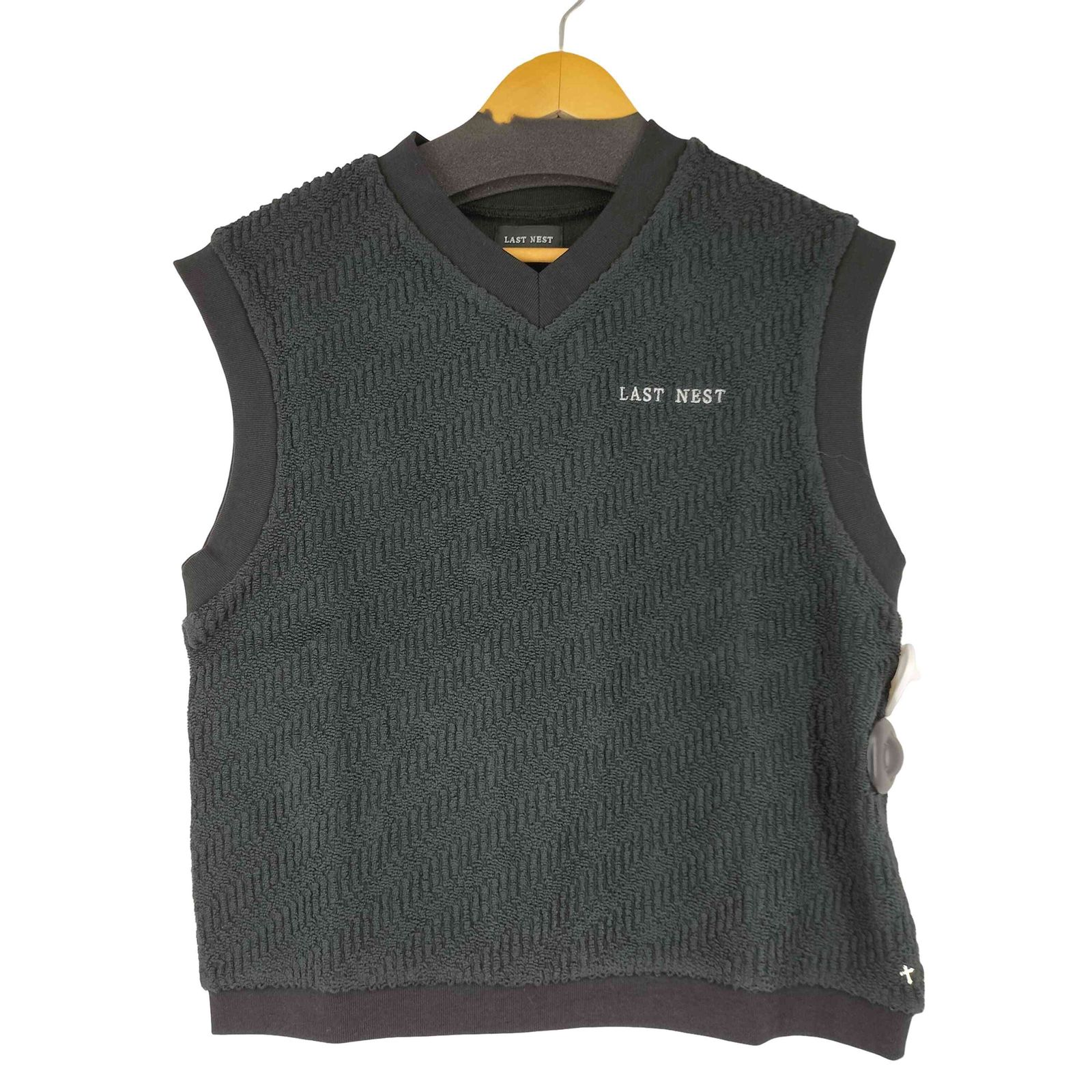 ラストネスト LAST NEST Logo Embroidery Knit Vest メンズ JPN：L