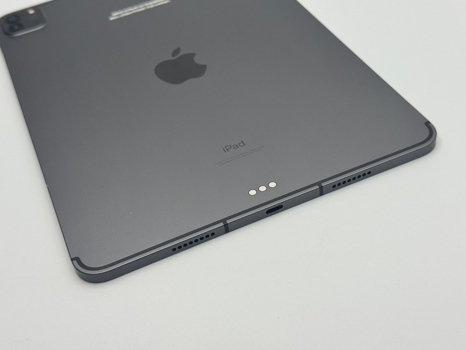 iPad Pro 11 第3世代 256GB 中古D スペースグレイ - メルカリ