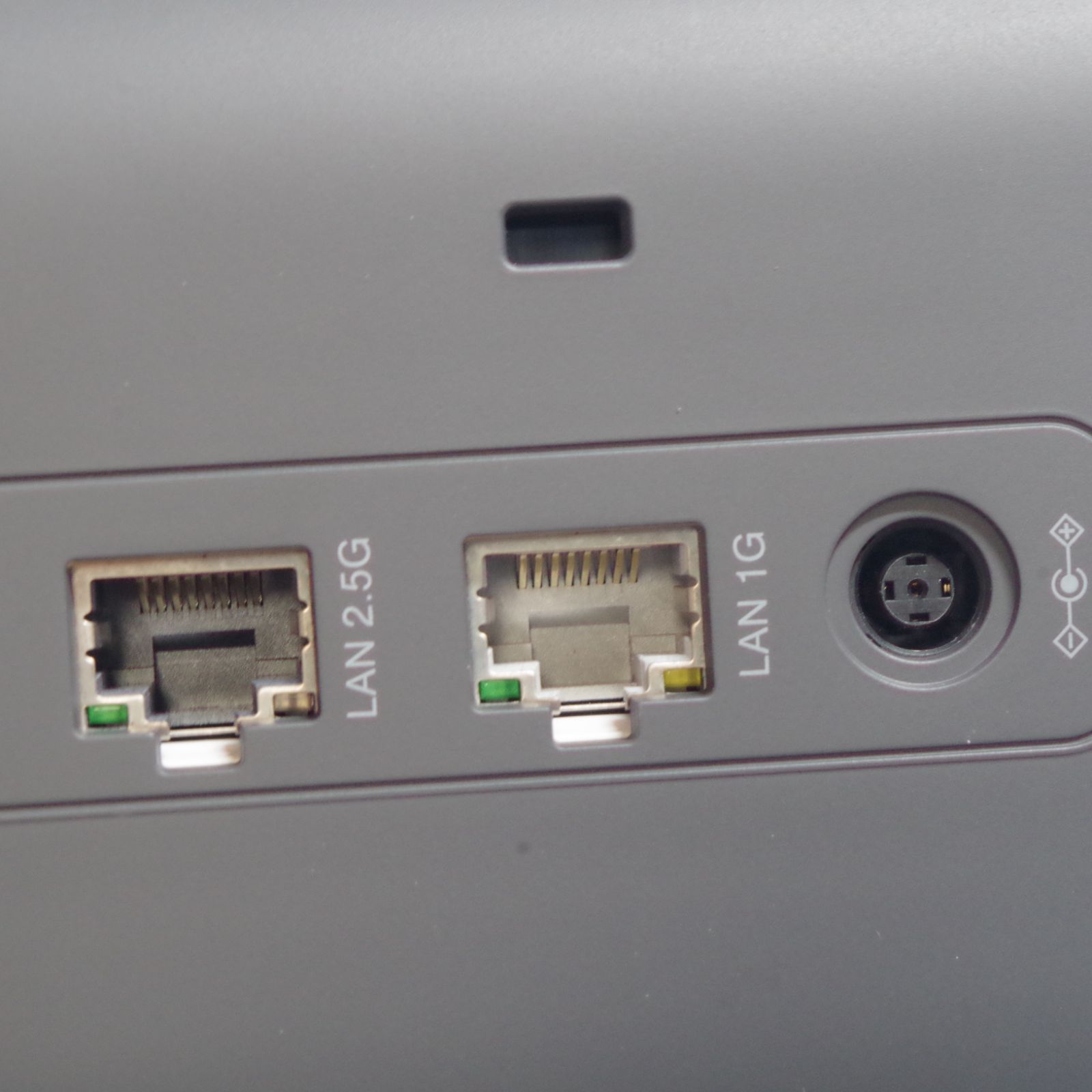 A6448 NTT ドコモ HR02 home 5G ルーター Wi-Fi 本体のみ - メルカリ