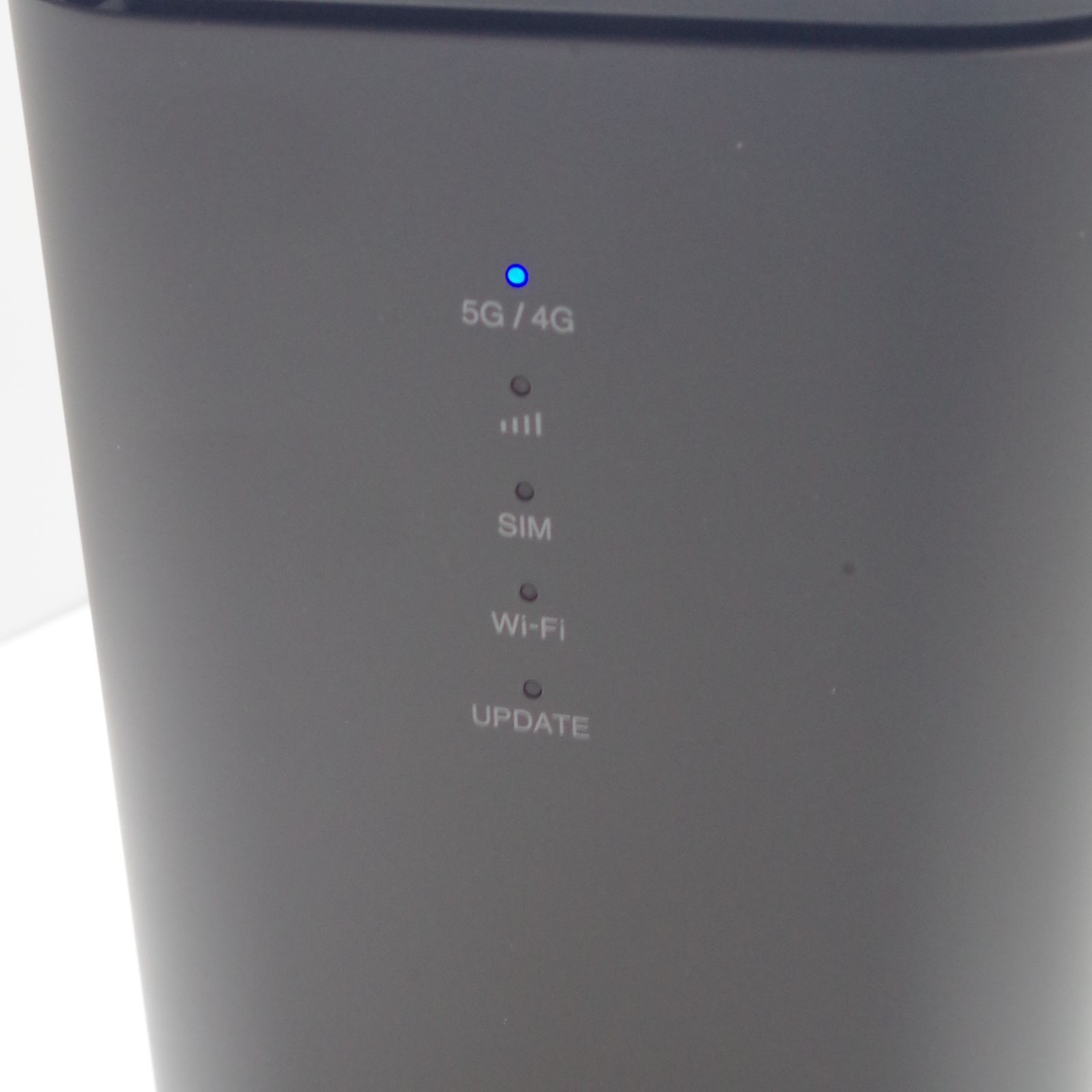 A6449 NTT ドコモ HR02 home 5G ルーター Wi-Fi 本体のみ - メルカリ