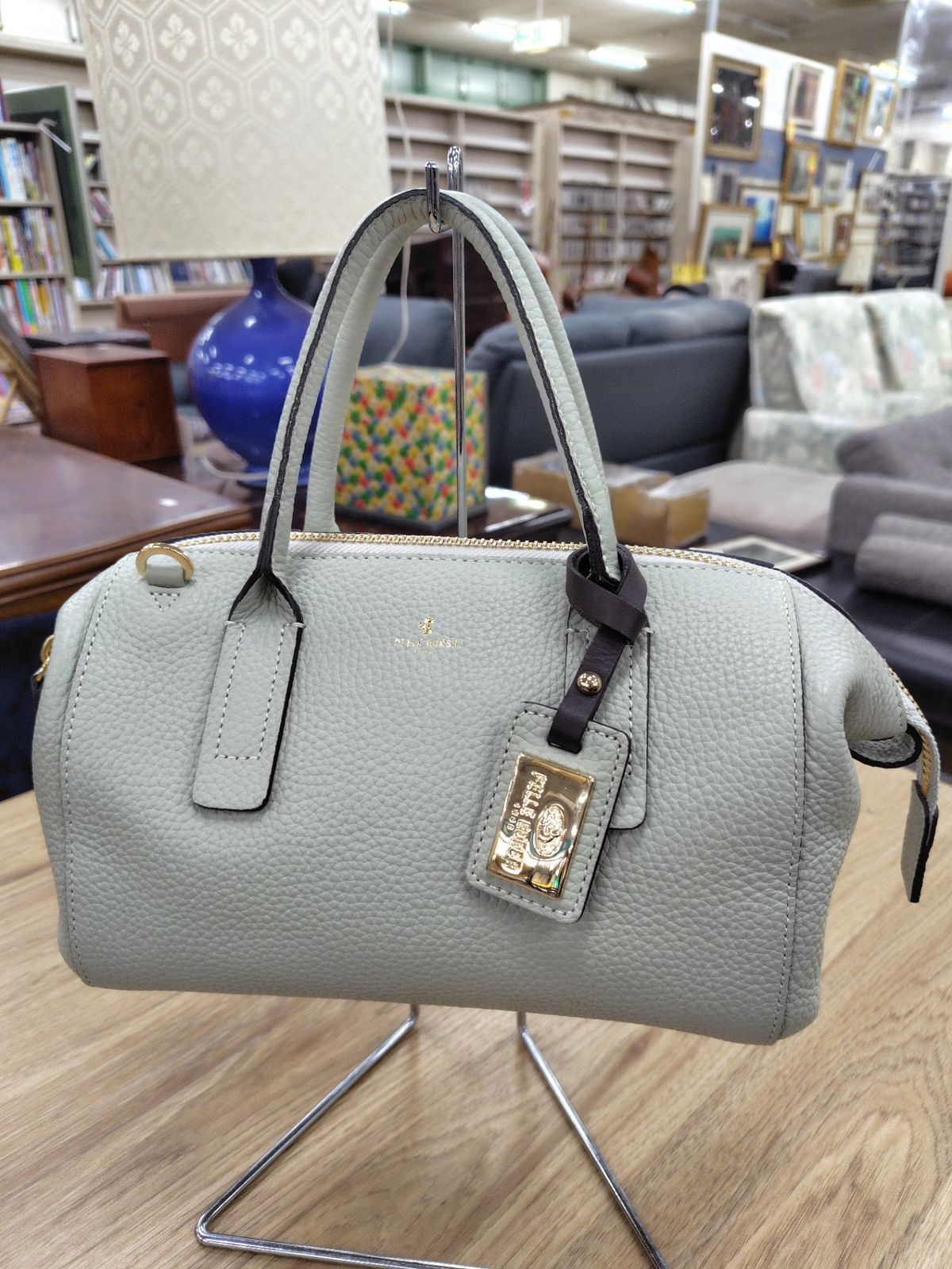 美品 PELLE BORSA(ペレボルサ) レザー2WAYハンドバッグ Reinette(レネット) アイスグレー