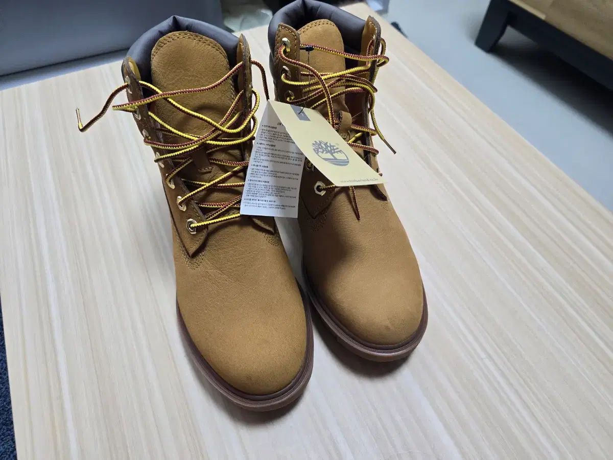Timberland メンズ 6インチ レースアップ ベーシック ブーツ ウィートブラウン