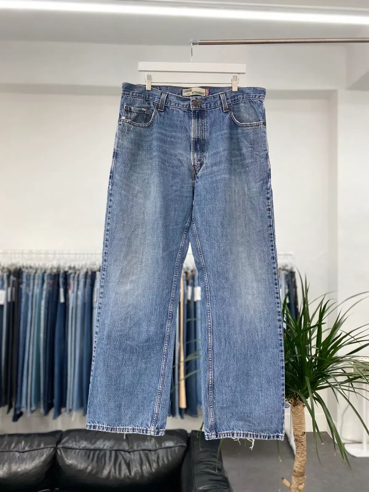 Levis569 Loose Fit 00s 38サイズ a5183