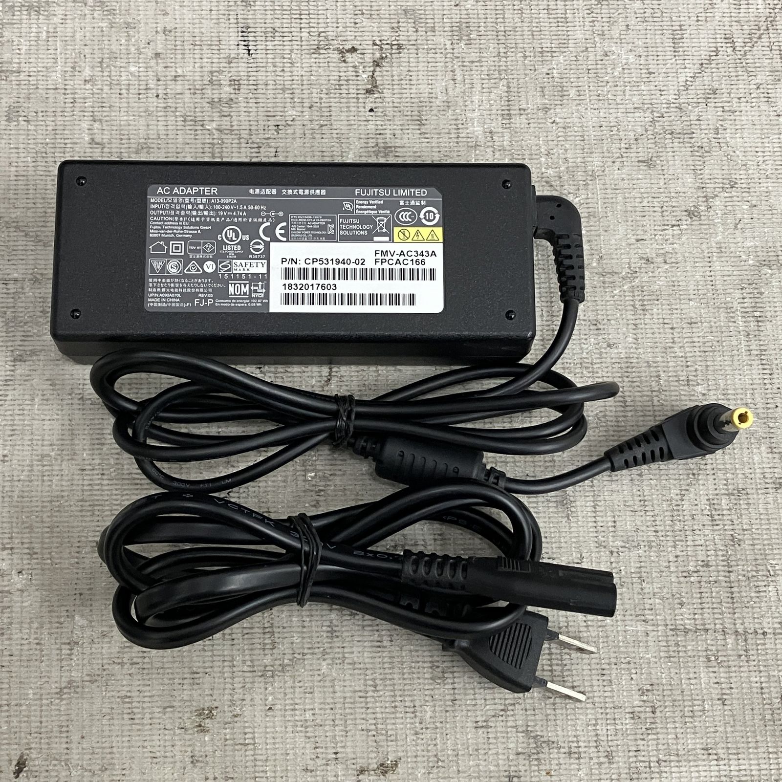 FUJITSU ESPRIMO FMVWB3F17D i7 16GB SSD/HDD OS無 中古 - メルカリ