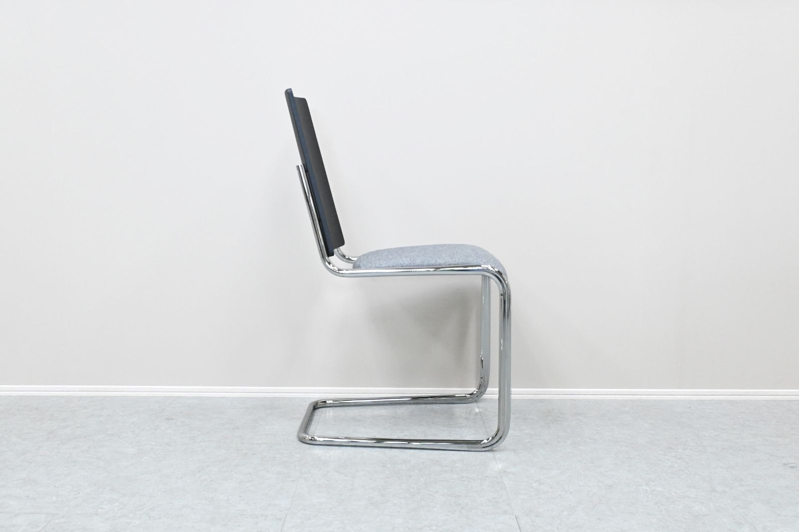 ☆展示美品☆TECTA テクタ ダイニングチェア B17DINING CHAIR ビー17