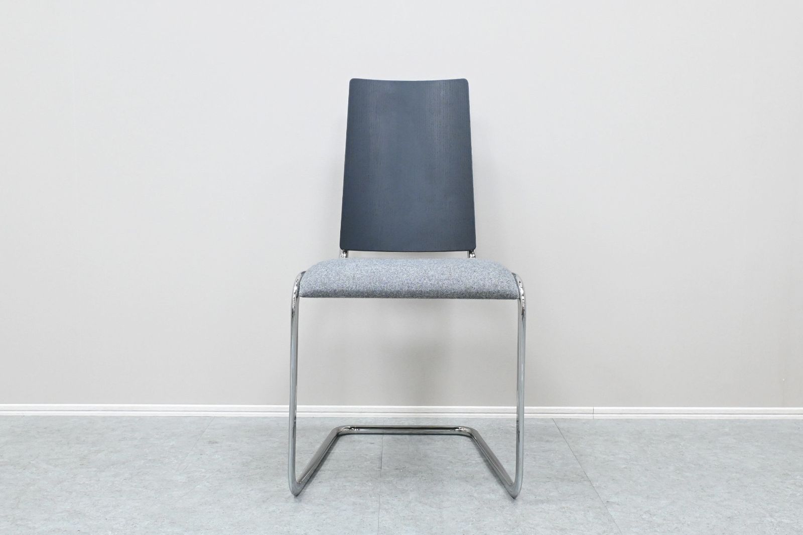 ☆展示美品☆TECTA テクタ ダイニングチェア B17DINING CHAIR ビー17