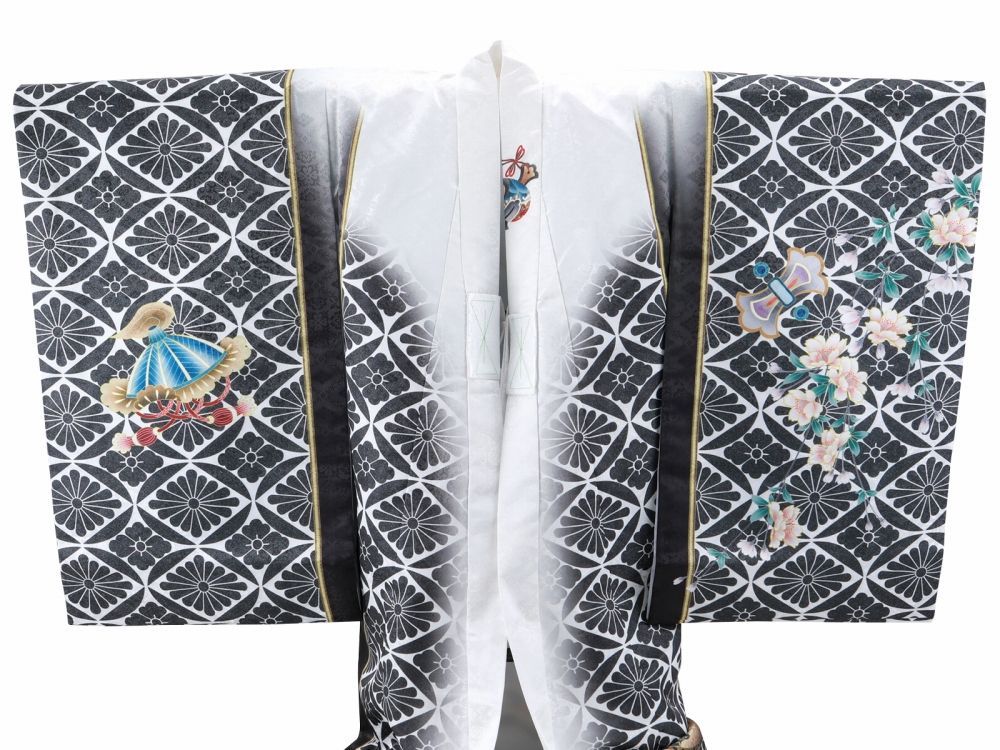 チナカ訳あり【新品未使用】お宮参り 産着 合繊 刺繍入り 祝着 グレー お宮参り 着物 金刺繍入り 長襦袢 セット 男児 男の子 子供 産着 祝着