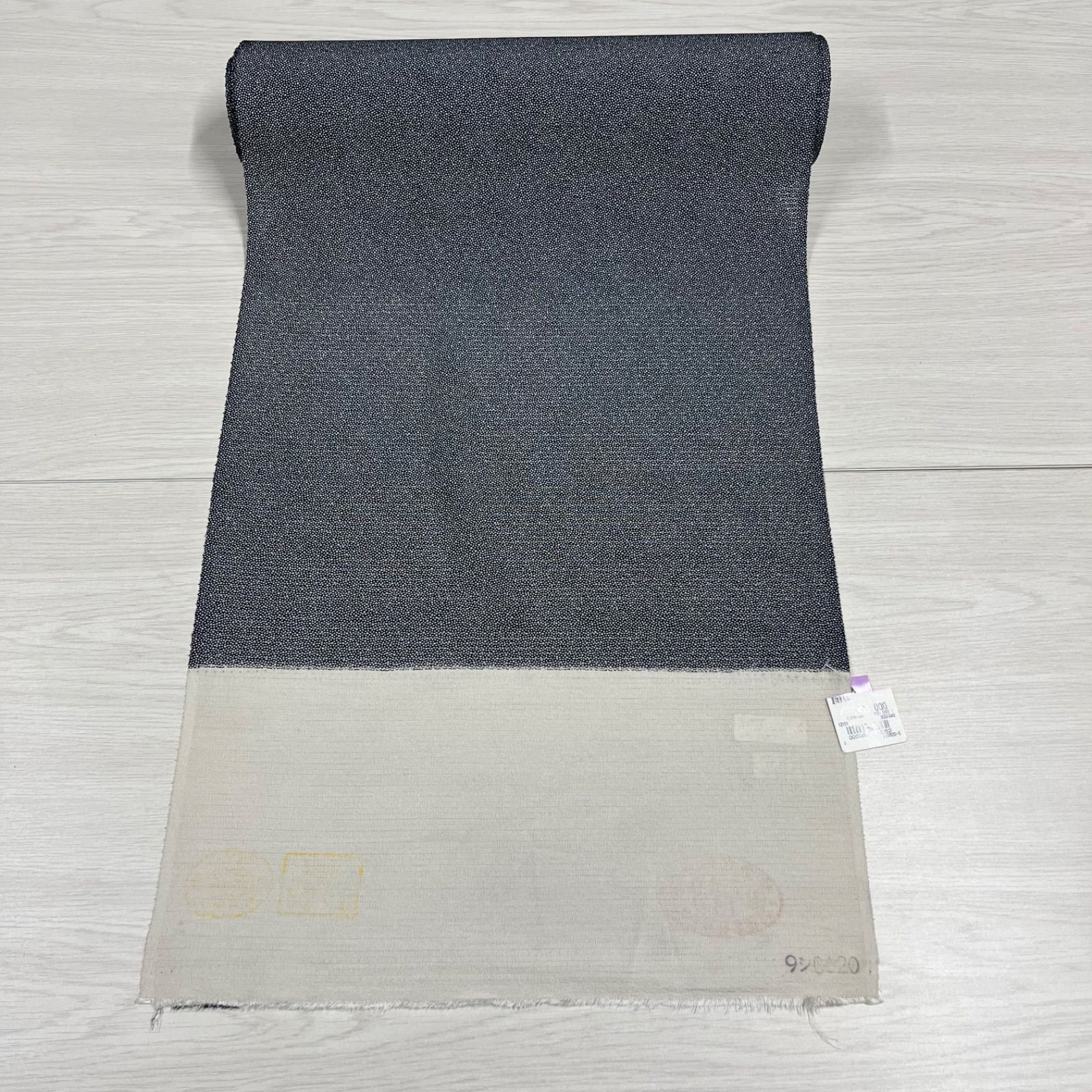 【未使用品】　美品　匿名配送　反物　夏着物　小紋　絽小紋　未仕立て　絹100％　黒白　反物夏14