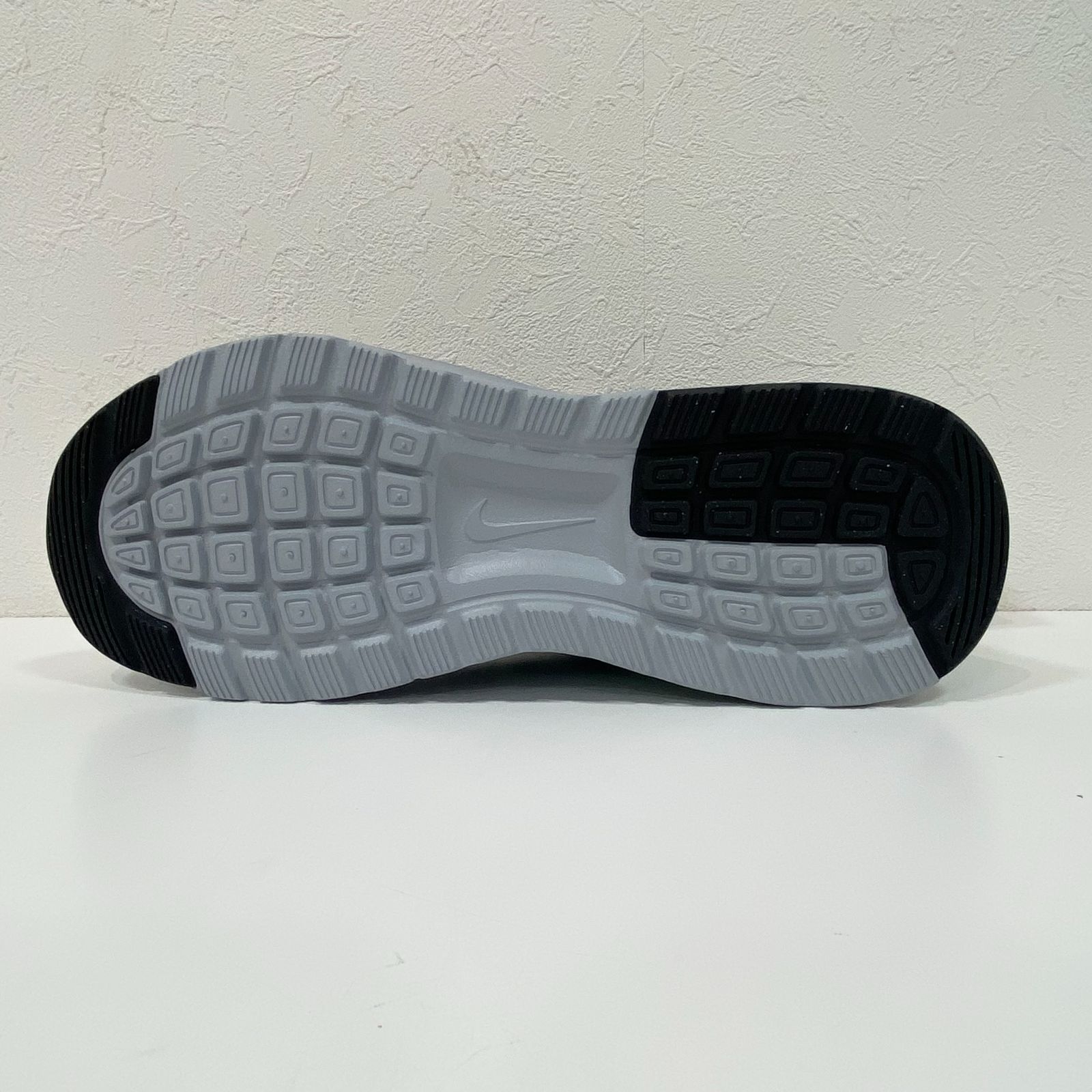 NIKE HV5754(010) 25.5~27.5cm NIKE HV5754(010) 25.5~27.5cm