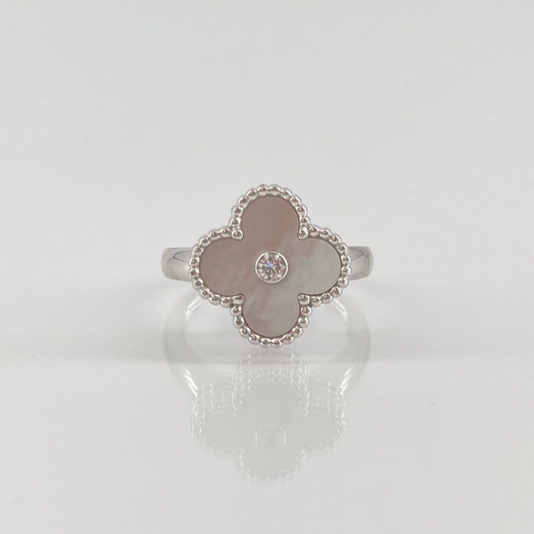 Van Cleef & Arpels（ヴァンクリーフ＆アーペル） ヴィンテージ
