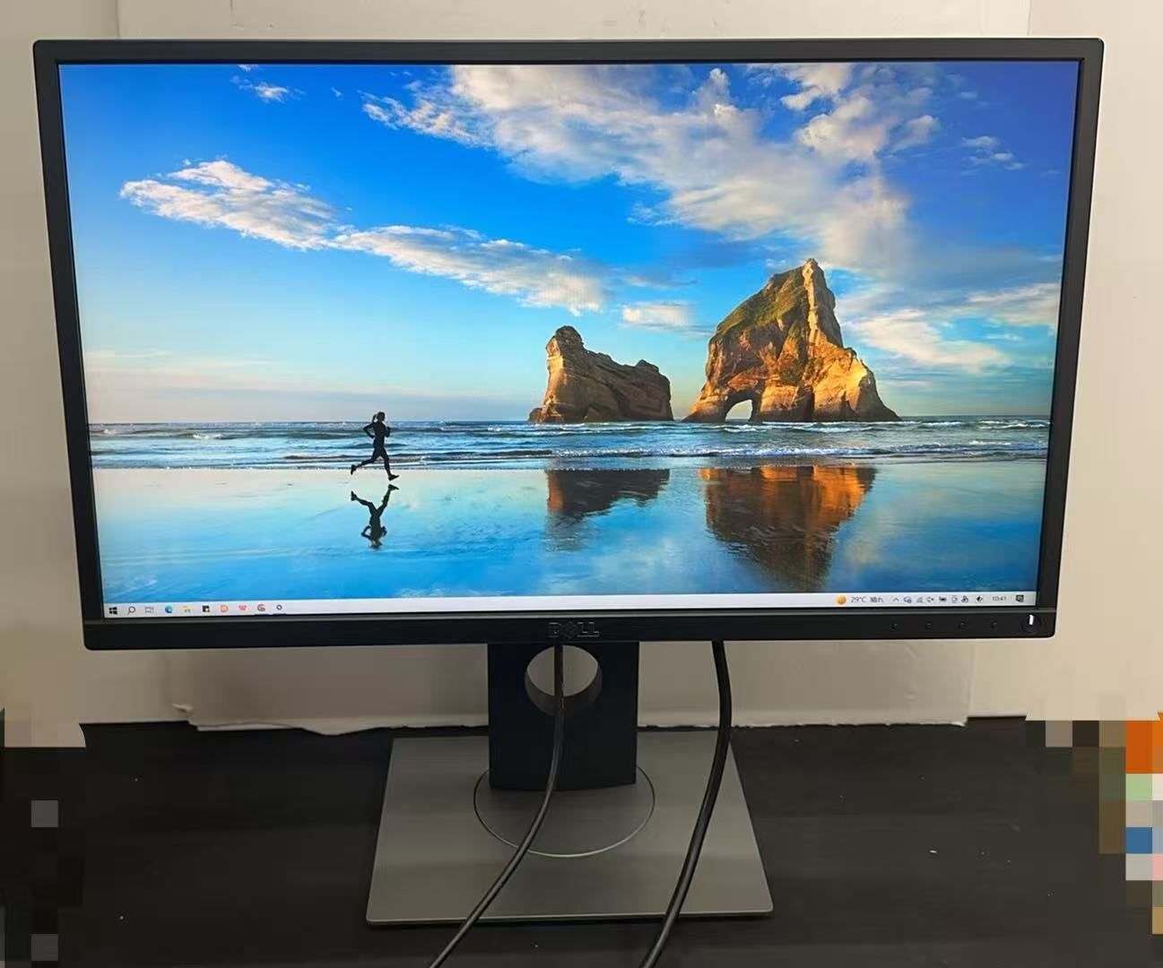 DELL P2317H 23インチ モニター / IPS / フルHD / 高さ調整 ++924093