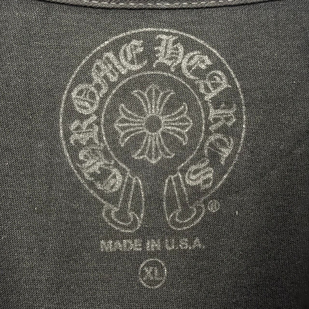 CHROME HEARTS Neck Logo クロムハーツ ネックロゴ 黒 ブラック 半袖 Tシャツ トップス メンズ レディース XLサイズ 新品未使用 2490 CHROME HEARTS Neck Logo クロムハーツ ネックロゴ 黒 ブラック 半袖 Tシャツ トップス メンズ レディース XLサイズ 新品未使用 2490