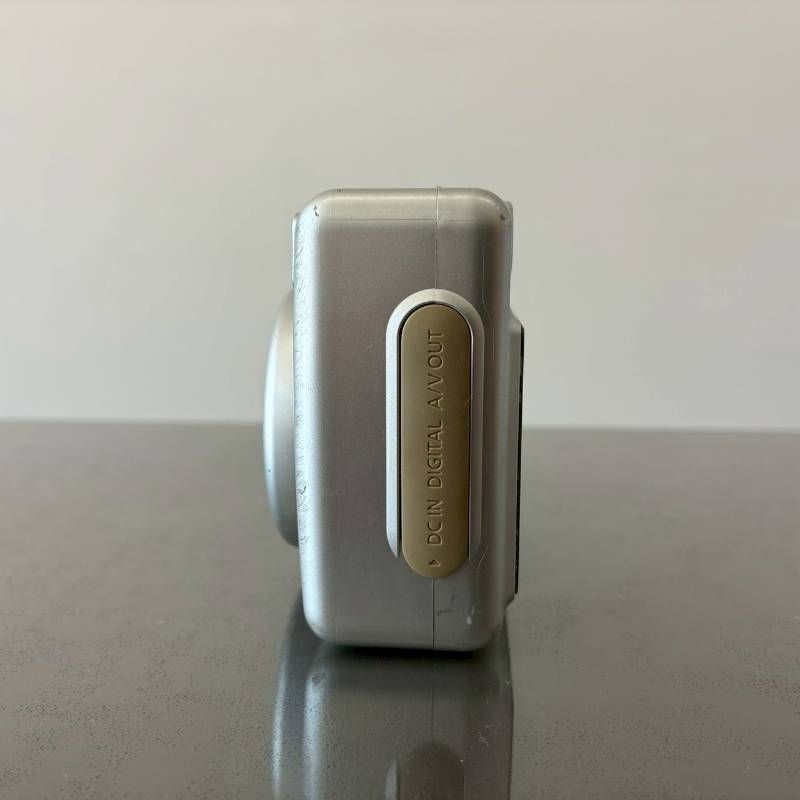 【動作品】 Canon PowerShot A530 PC1184　キャノン パワーショット コンパクトデジタルカメラ シルバー　　513T