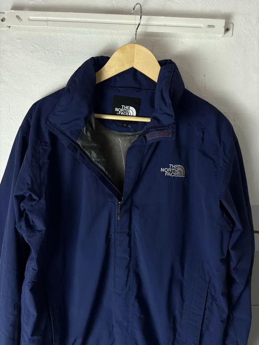 THE NORTH FACE ザノースフェイス ウィンドブレーカー