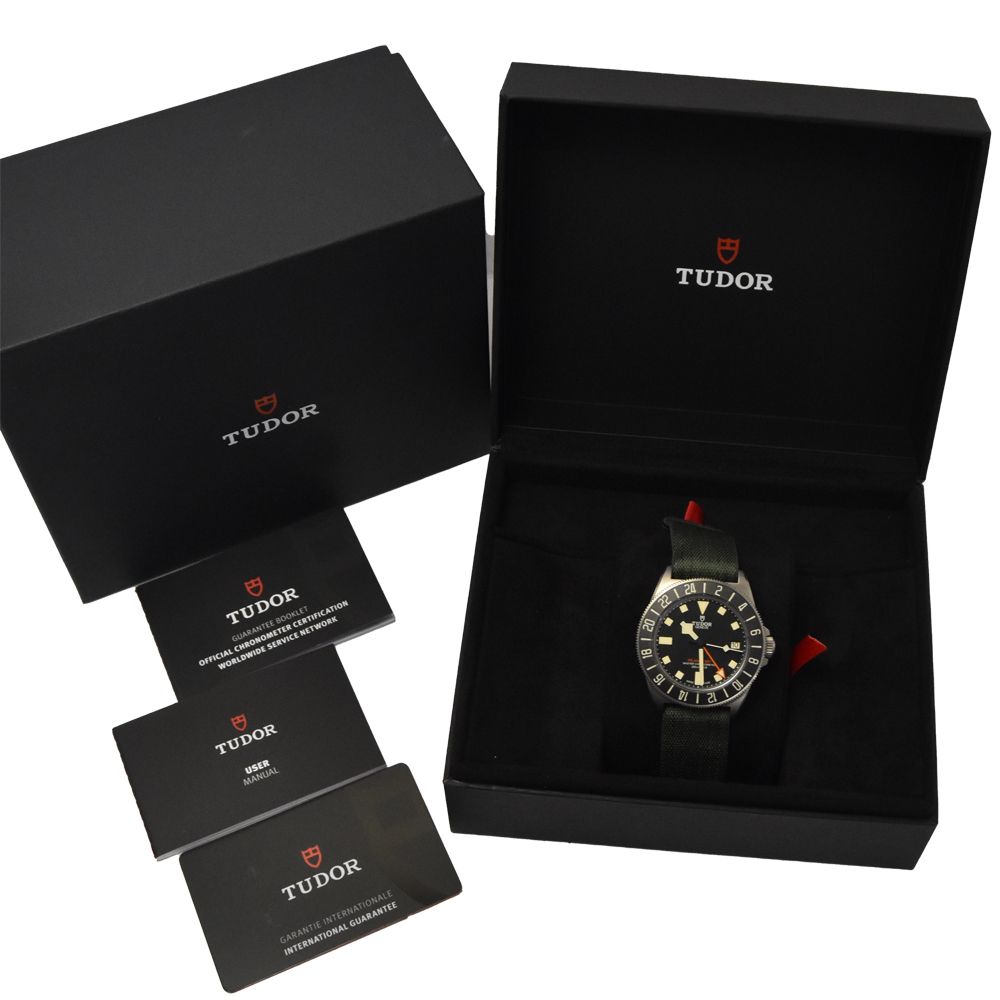 チューダー TUDOR 2542G267 ペラゴス デイト ブラック 自動巻き メンズ 美品 箱・保証書付き 腕時計 I#147977 チューダー TUDOR 2542G267 ペラゴス デイト ブラック 自動巻き メンズ 美品 箱・保証書付き 腕時計 I#147977