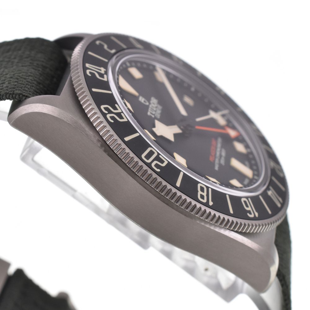 チューダー TUDOR 2542G267 ペラゴス デイト ブラック 自動巻き メンズ 美品 箱・保証書付き 腕時計 I#147977 チューダー TUDOR 2542G267 ペラゴス デイト ブラック 自動巻き メンズ 美品 箱・保証書付き 腕時計 I#147977