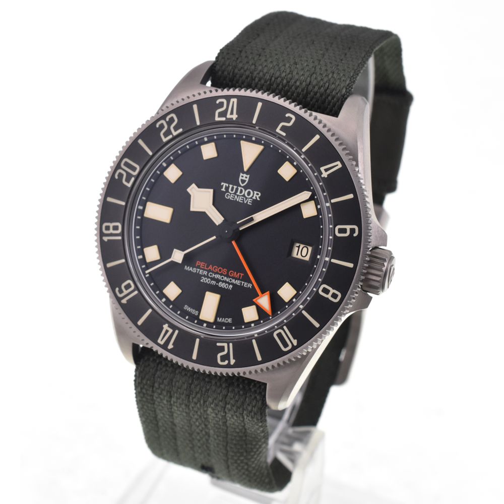 チューダー TUDOR 2542G267 ペラゴス デイト ブラック 自動巻き メンズ 美品 箱・保証書付き 腕時計 I#147977 チューダー TUDOR 2542G267 ペラゴス デイト ブラック 自動巻き メンズ 美品 箱・保証書付き 腕時計 I#147977