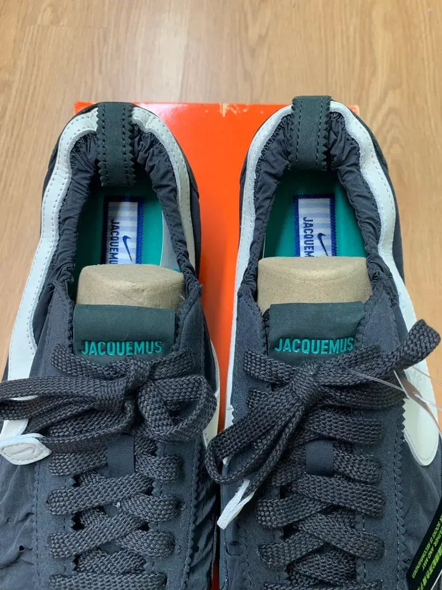 (新品) NIKE x JACQUEMUS ムーンシュー ブラック 285