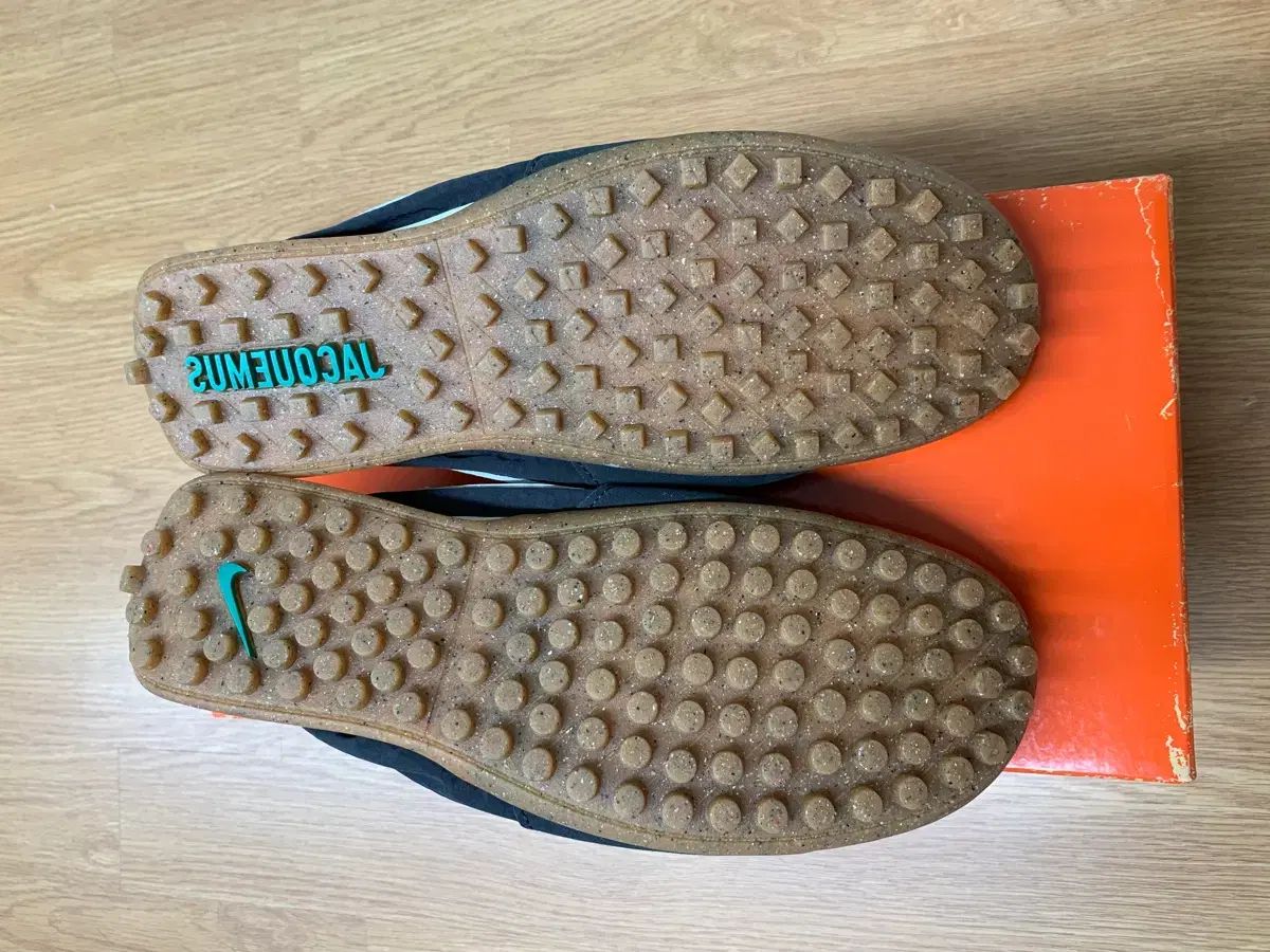 (新品) NIKE x JACQUEMUS ムーンシュー ブラック 285