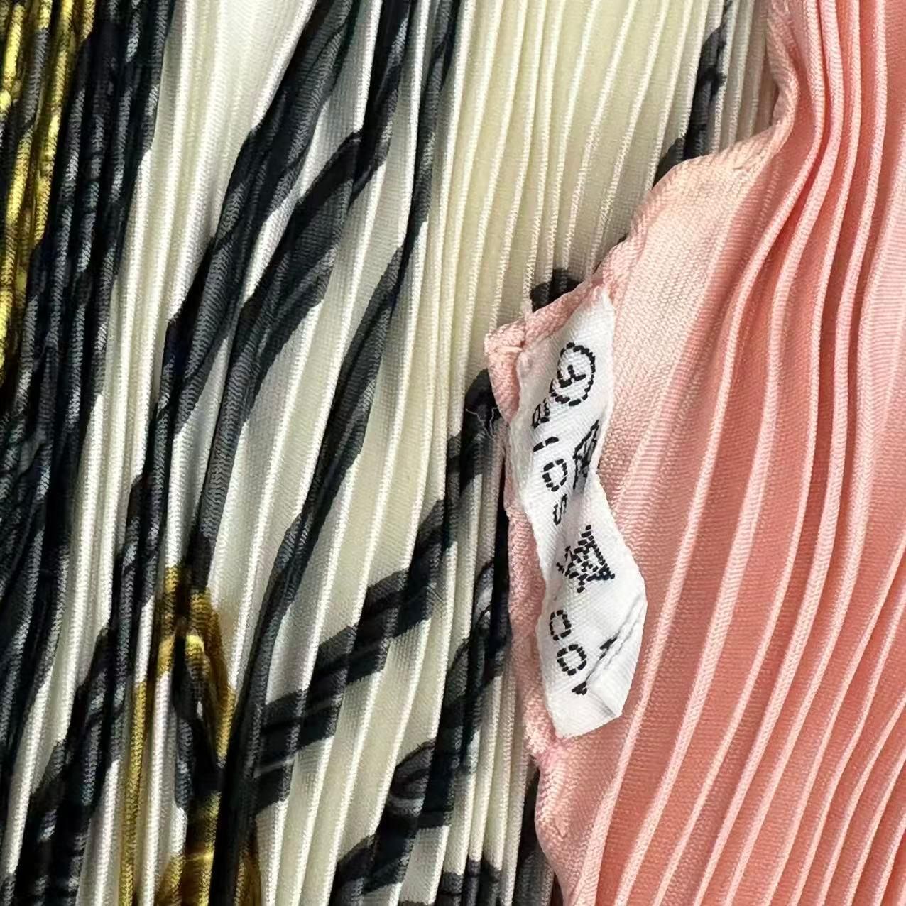 極美品 HERMES エルメス スカーフ プリーツ シルク Brides de Gala