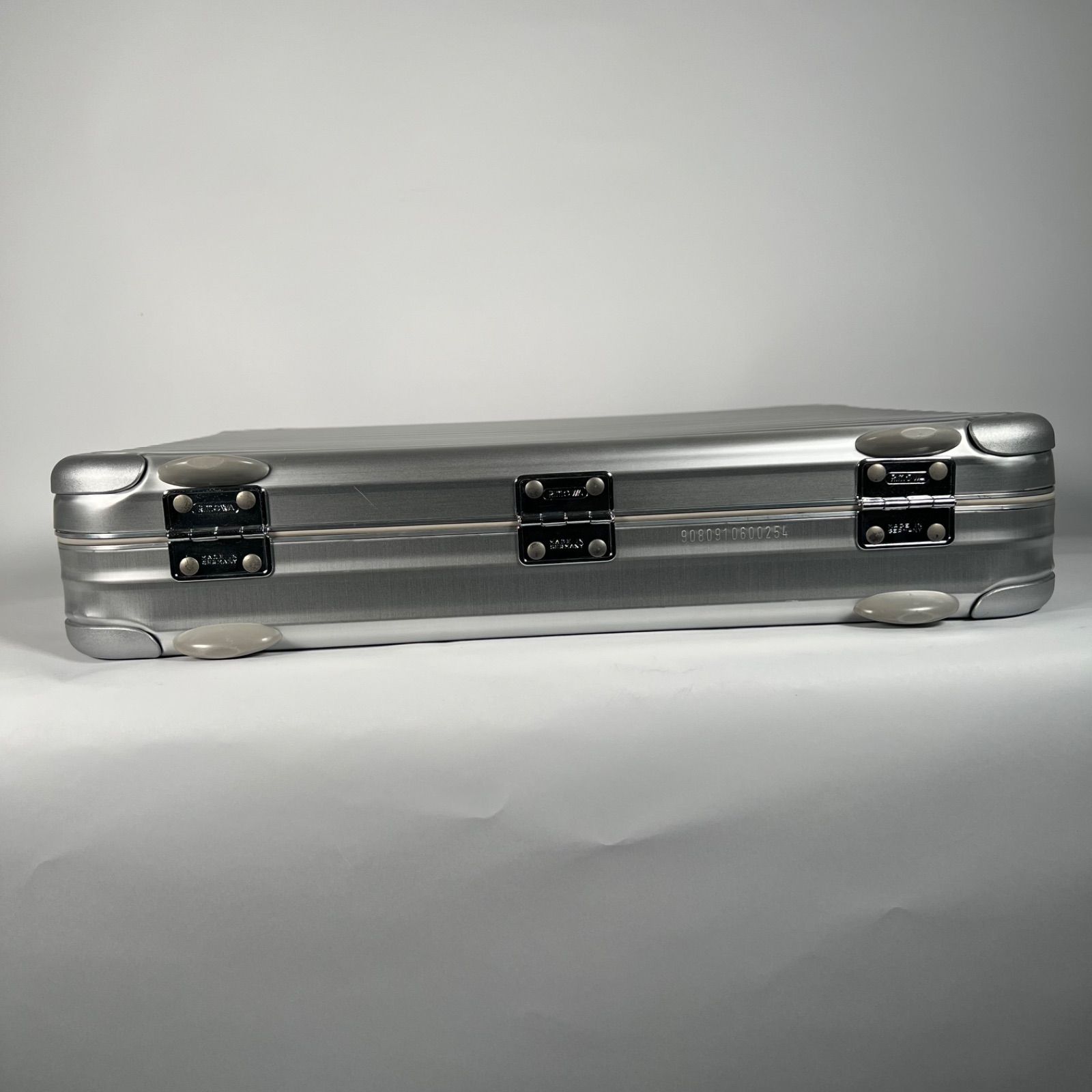 B-117 RIMOWA リモワ トパーズ アタッシュケース ビジネスバッグ 
