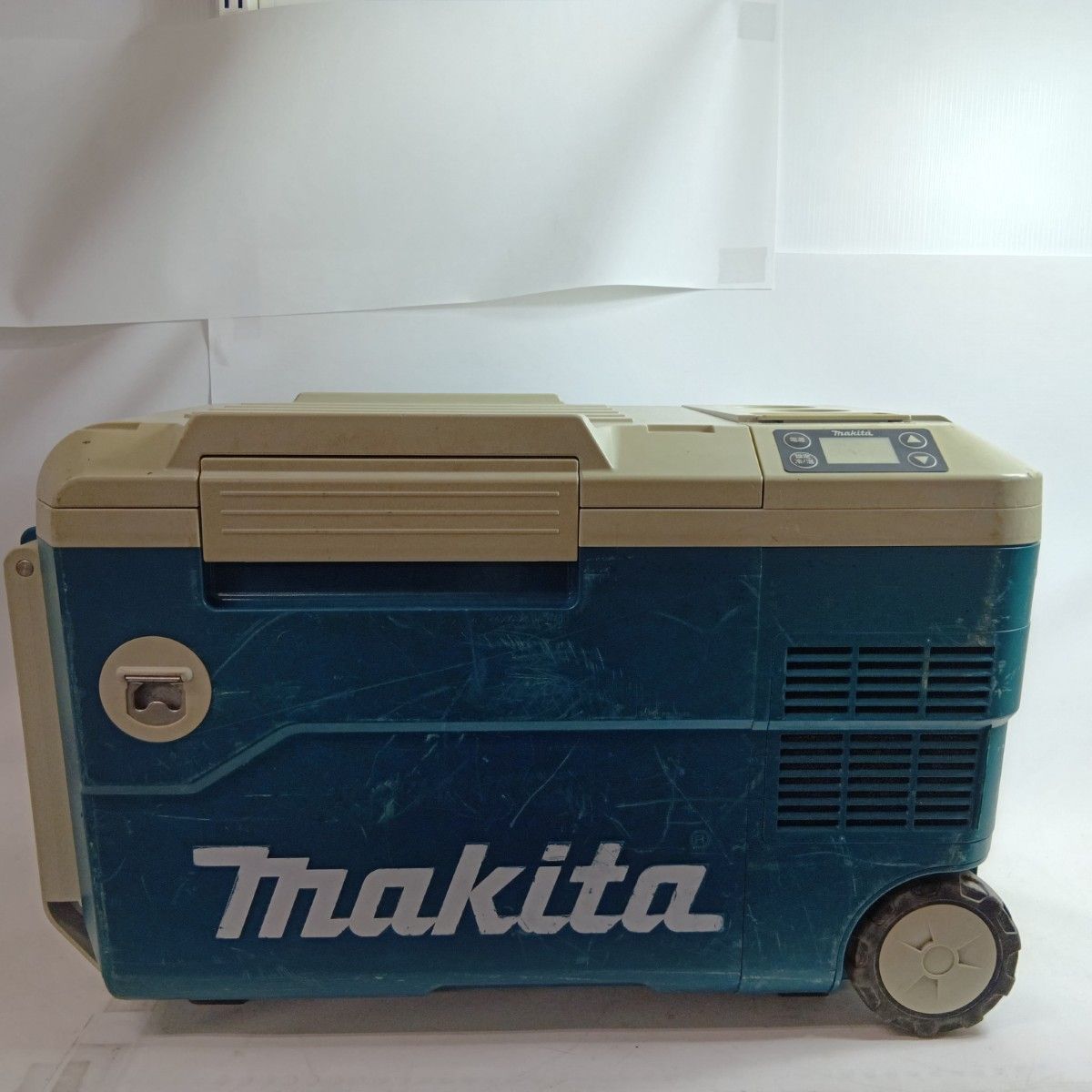 MAKITA マキタ ジャンク 保冷庫 CW180D ブルー 程度C 本体のみ