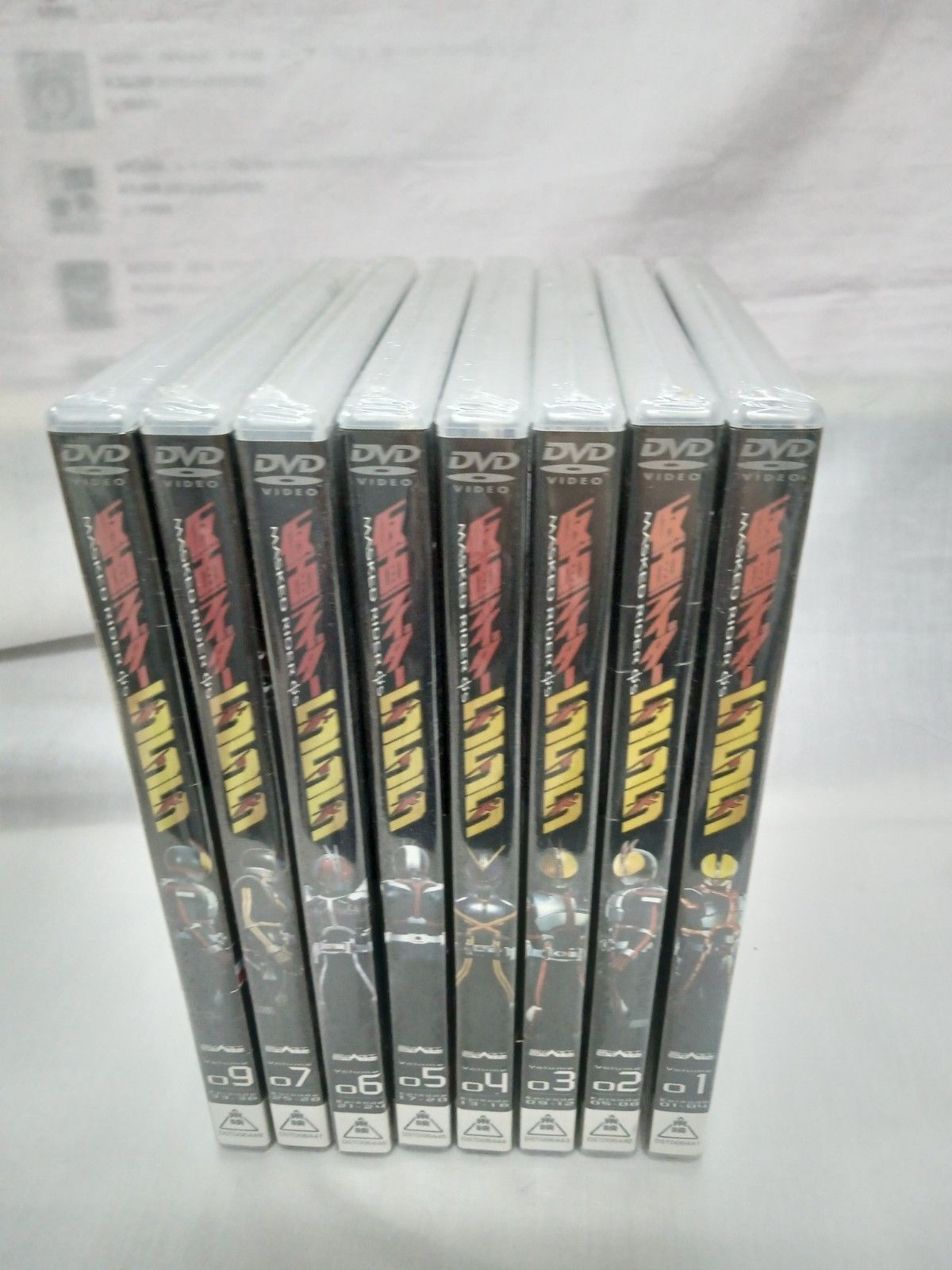 MAD064　仮面ライダー555 DVD 1～7、9巻