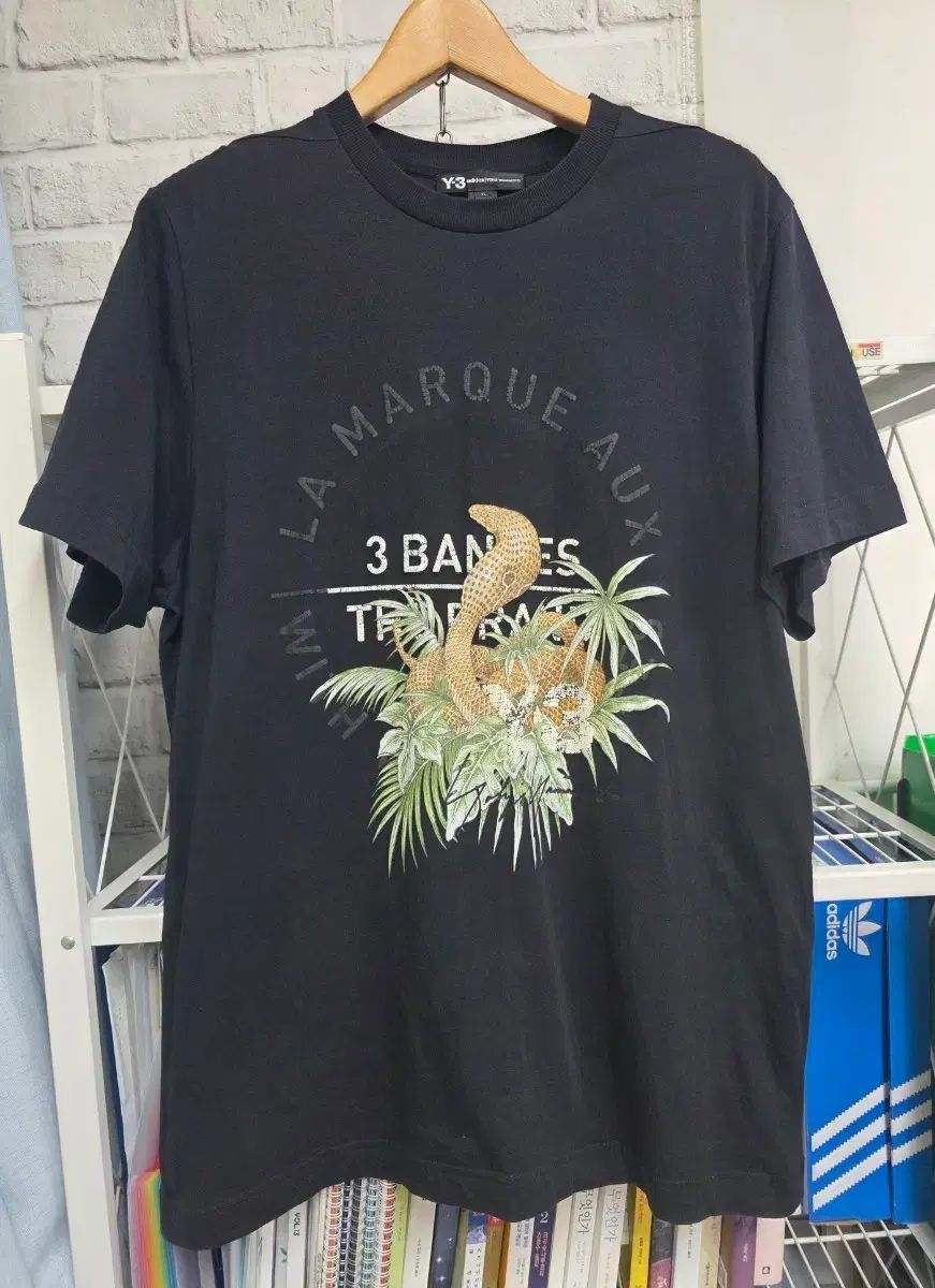 アディダス Y3 YOHJI YAMAMOTO ヨウジヤマモト 半袖Tシャツ 105 COBRA(コブラ) スネーク グラフィック MN60