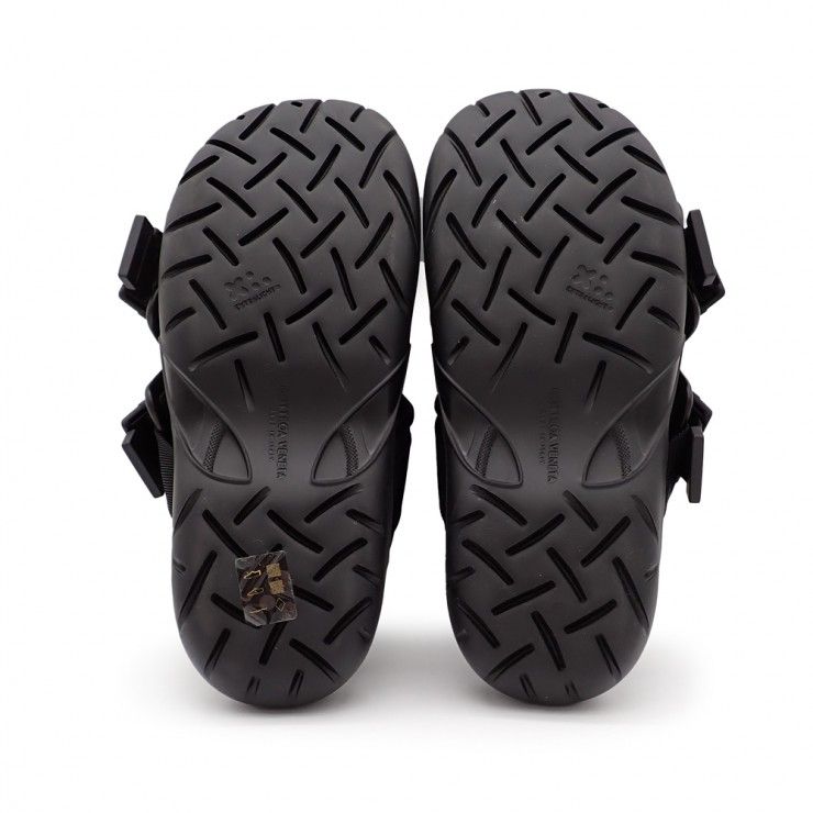 未使用品 BOTTEGA VENETA ボッテガ ヴェネタ スライドサンダル SNAP