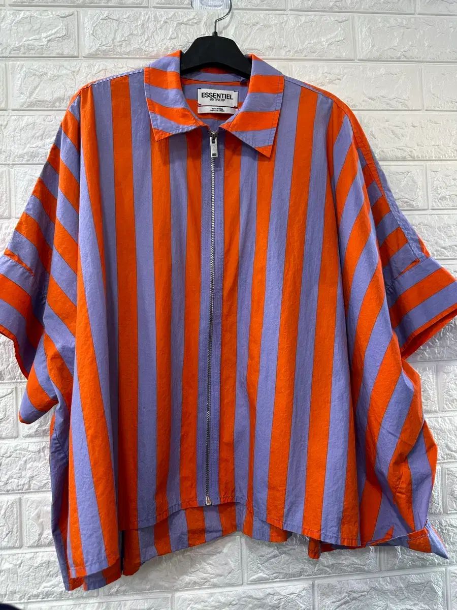 エッセンシャルズ アンド Antwerp ジップアップシャツ 43 6,229円