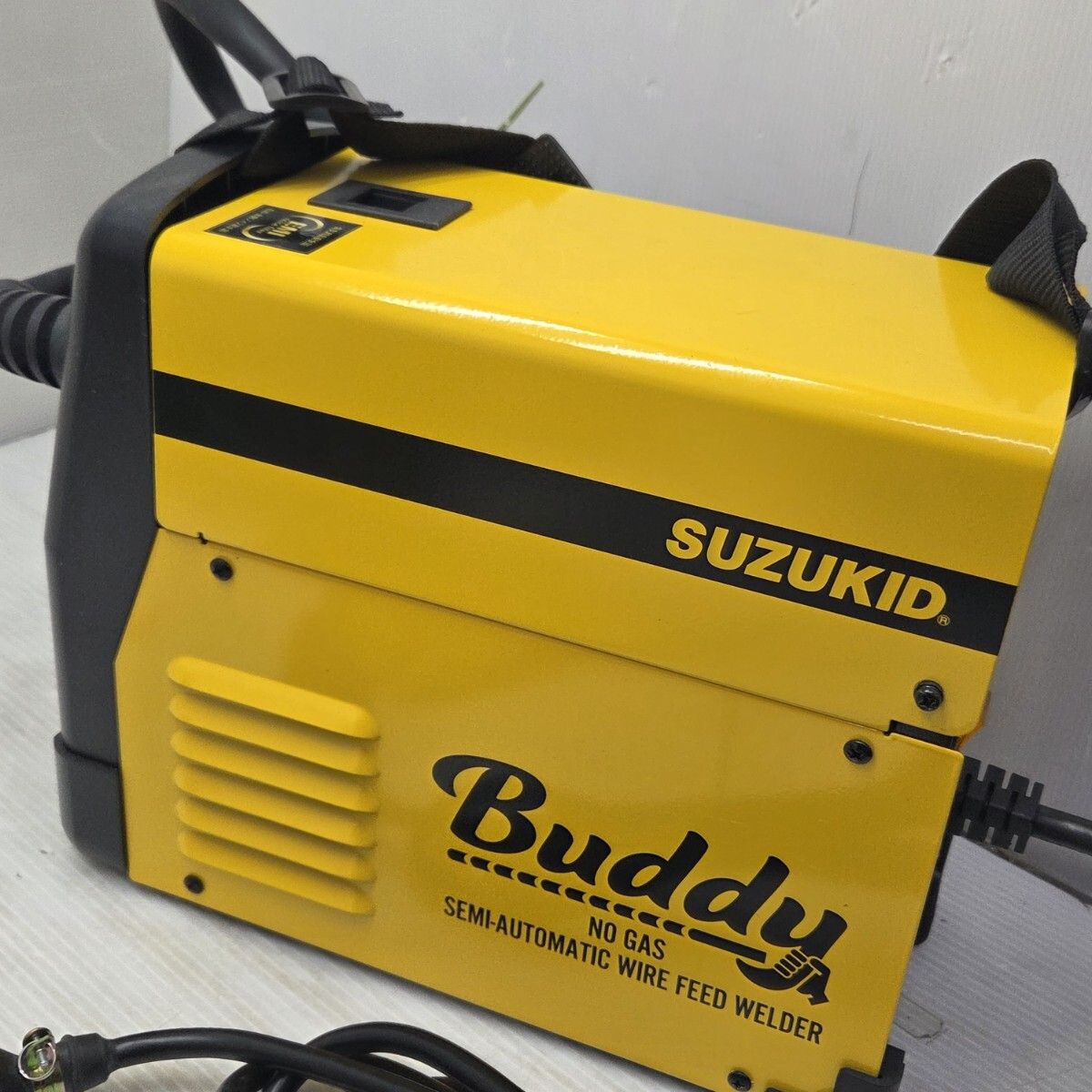S04548 SUZUKID 半自動溶接機100V専用 半自動溶接機 Buddy80 