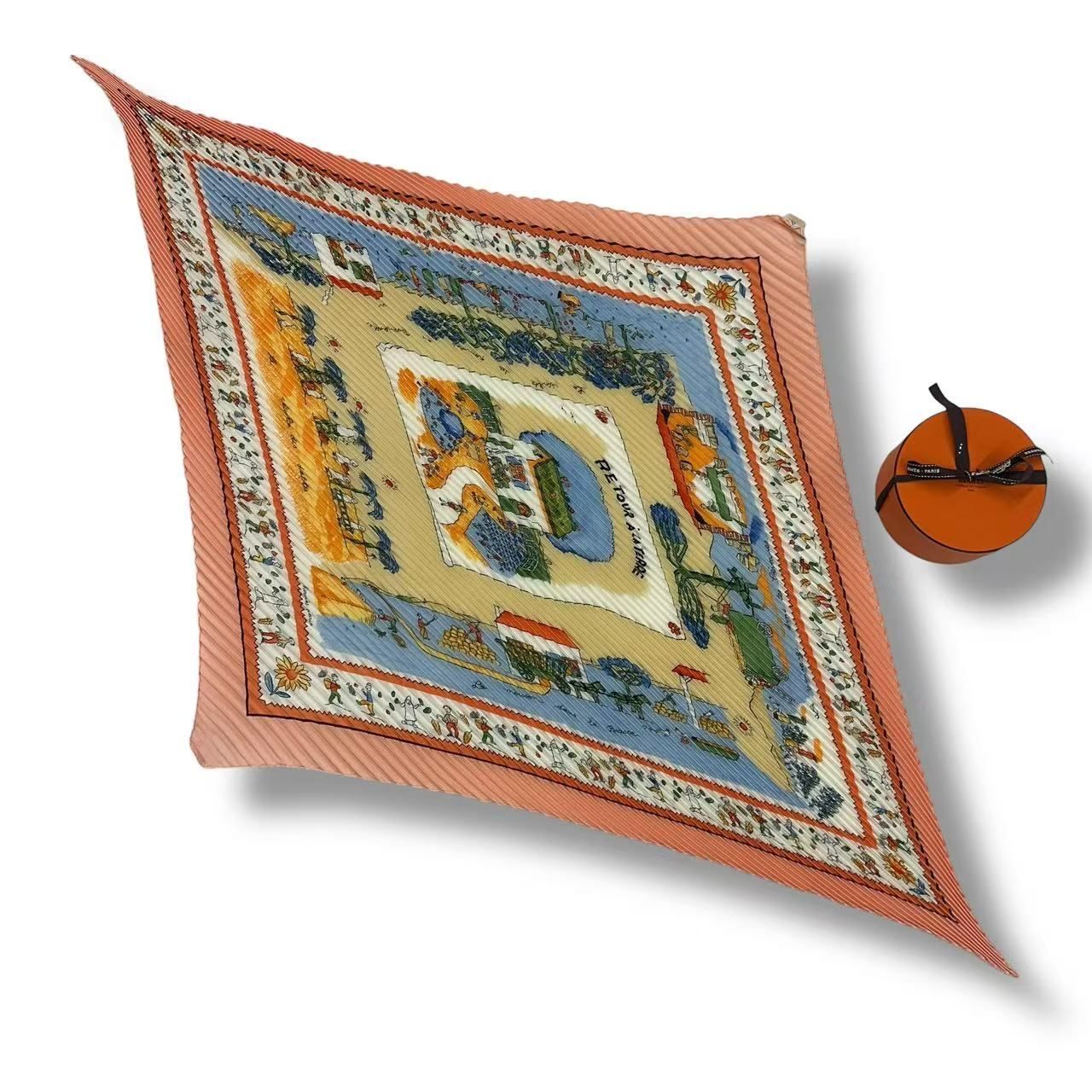 新品同様 HERMES エルメス プリーツ RE TOUR A LA TERRE 故郷に帰る シルク ピンク 箱付き