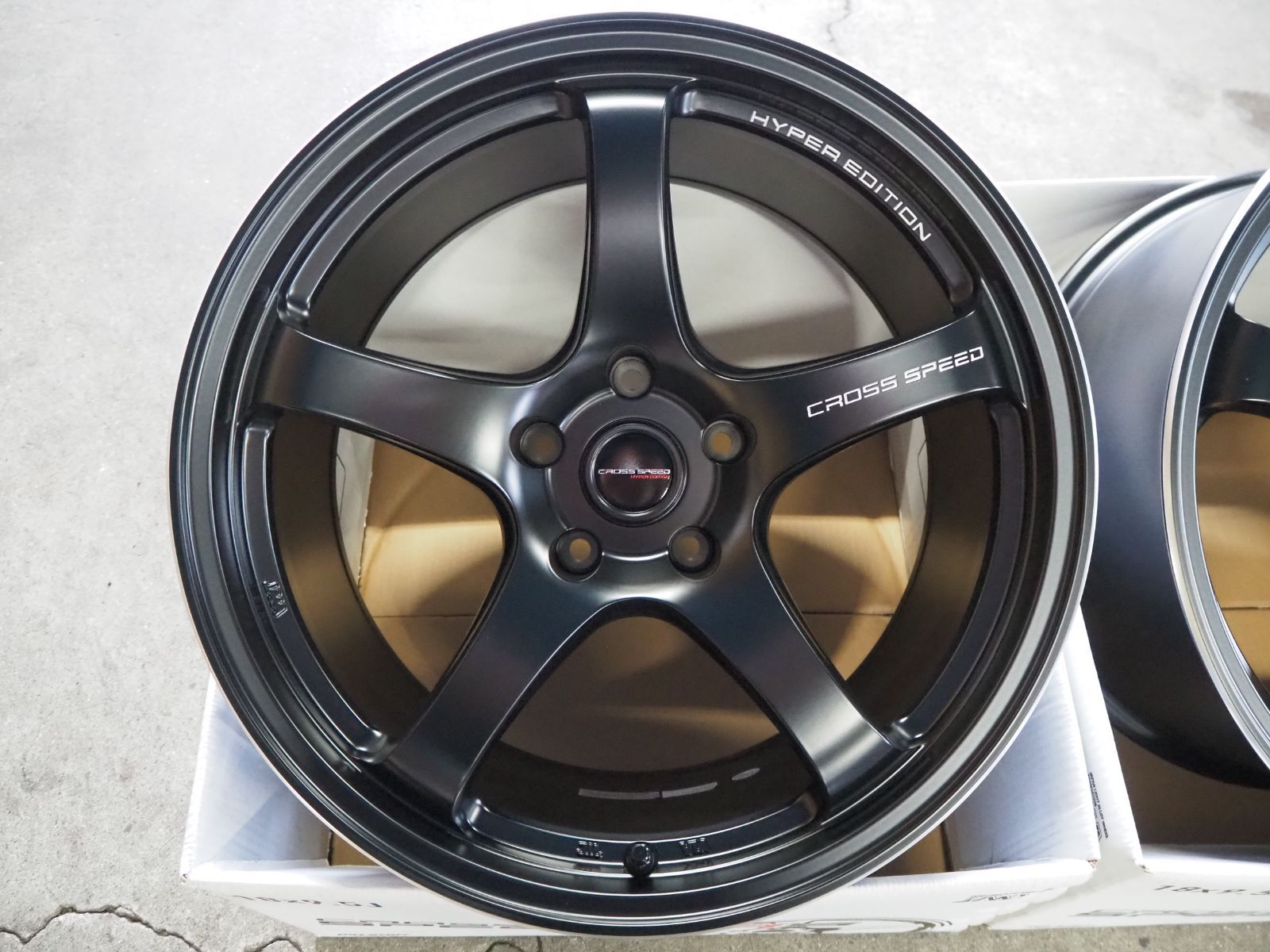 ☆5本スポーク☆18インチ9.5J+45 5H100 新品 人気 軽量 クロススピード 