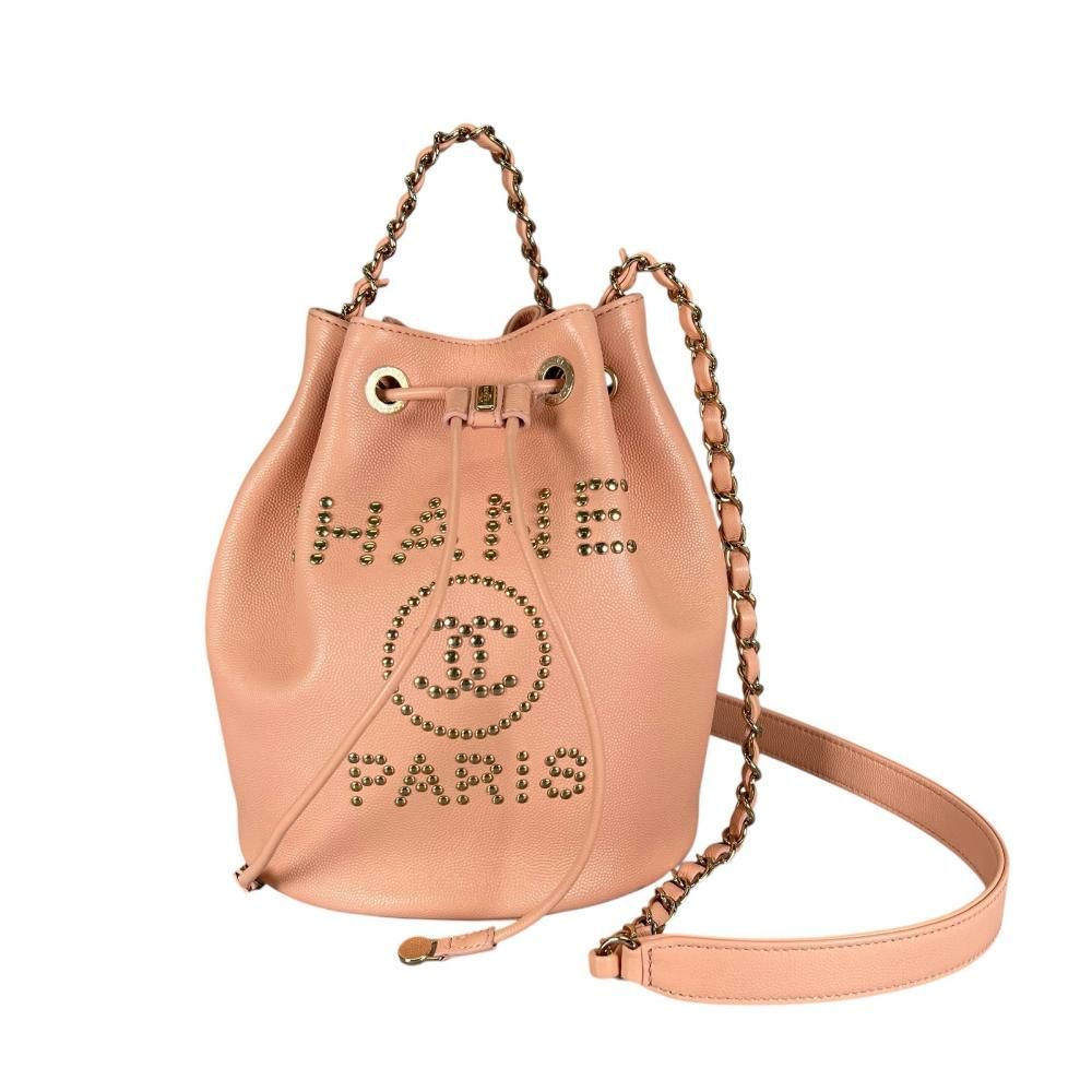 シャネル ショルダーバッグ レディース ドーヴィル スタッズロゴ ゴールド金具 斜め掛け CHANEL ピンク ゴールド金具 美品【中古品】
