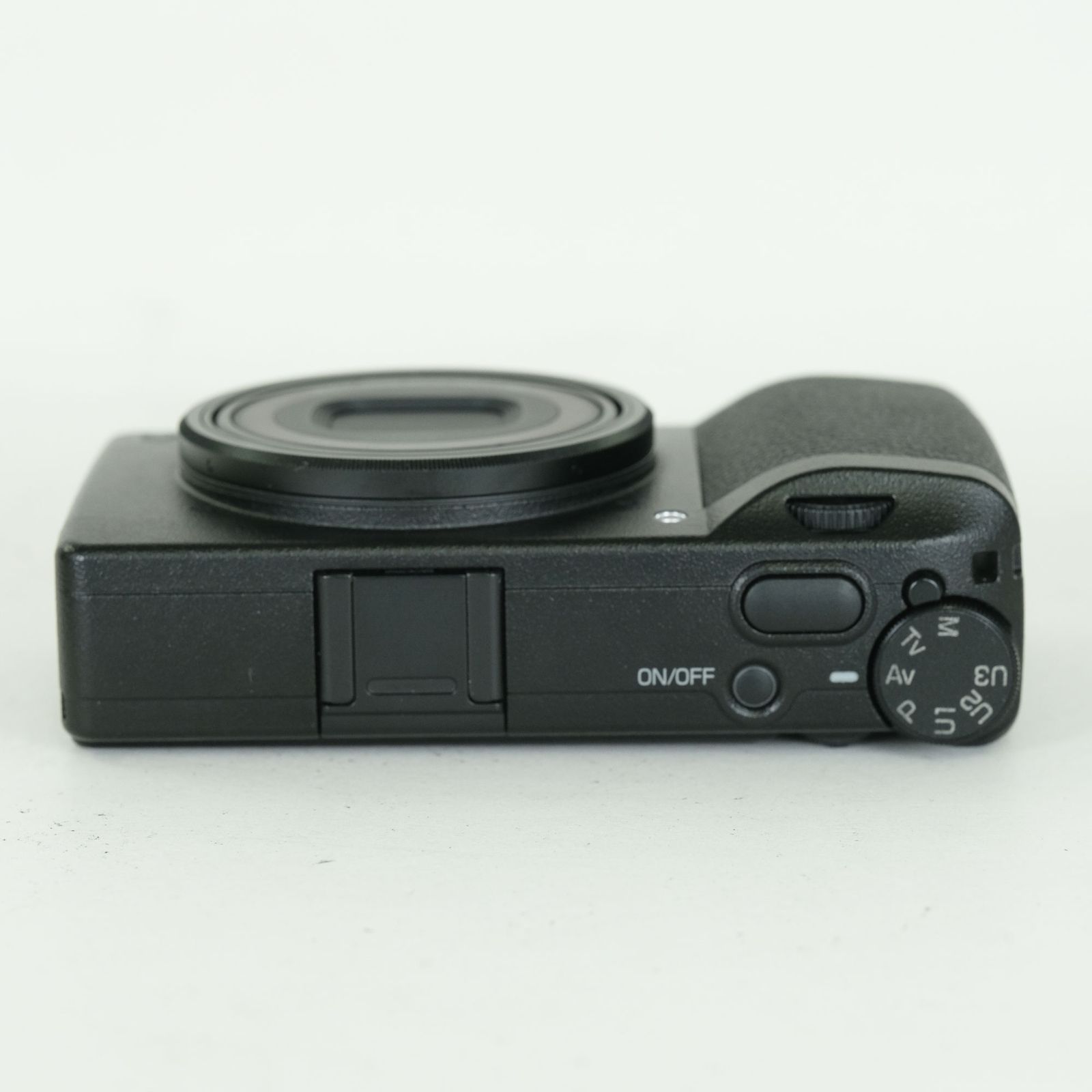 美品 | シャッター数1,464回] RICOH GR III | コンパクトデジタル