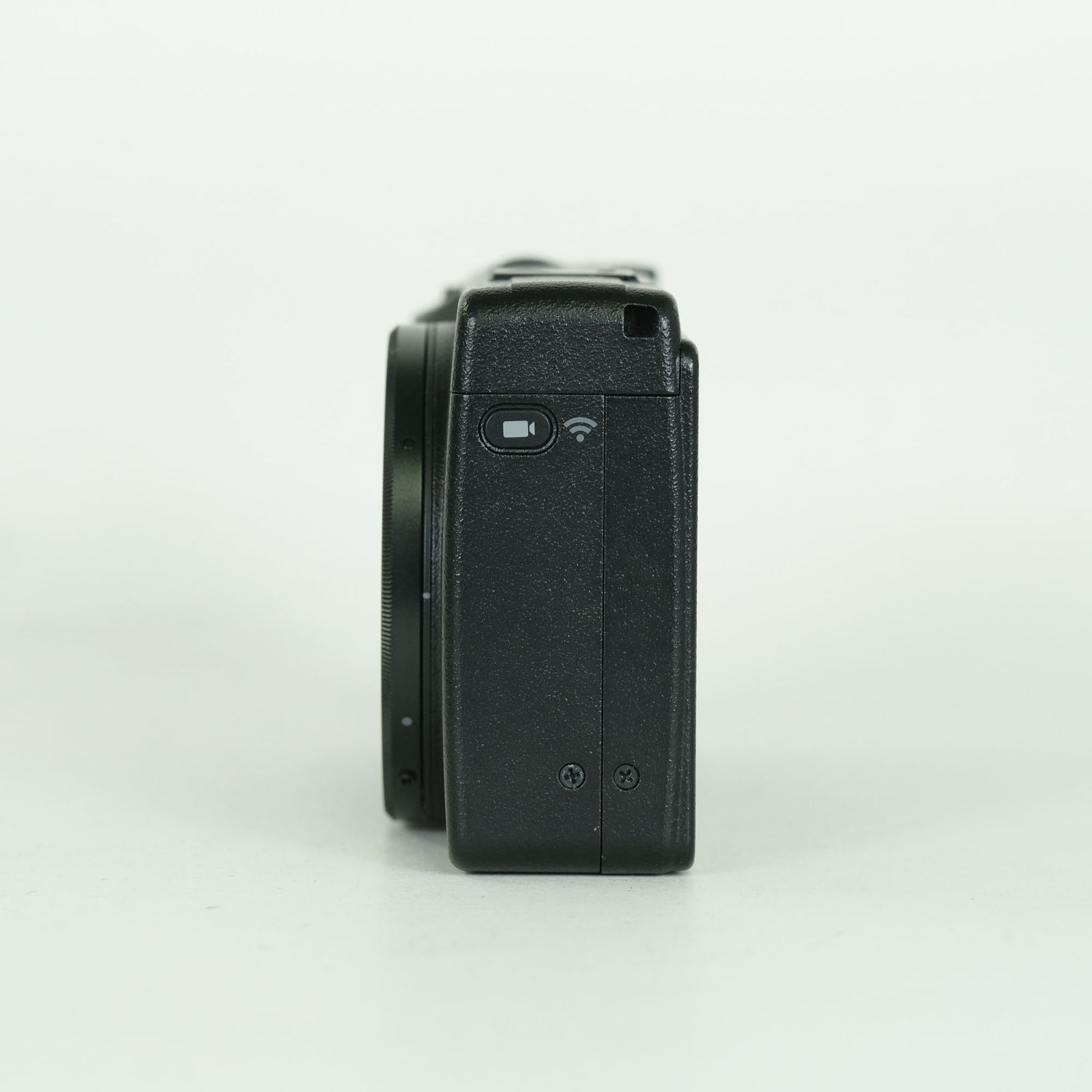 美品 | シャッター数1,464回] RICOH GR III | コンパクトデジタル