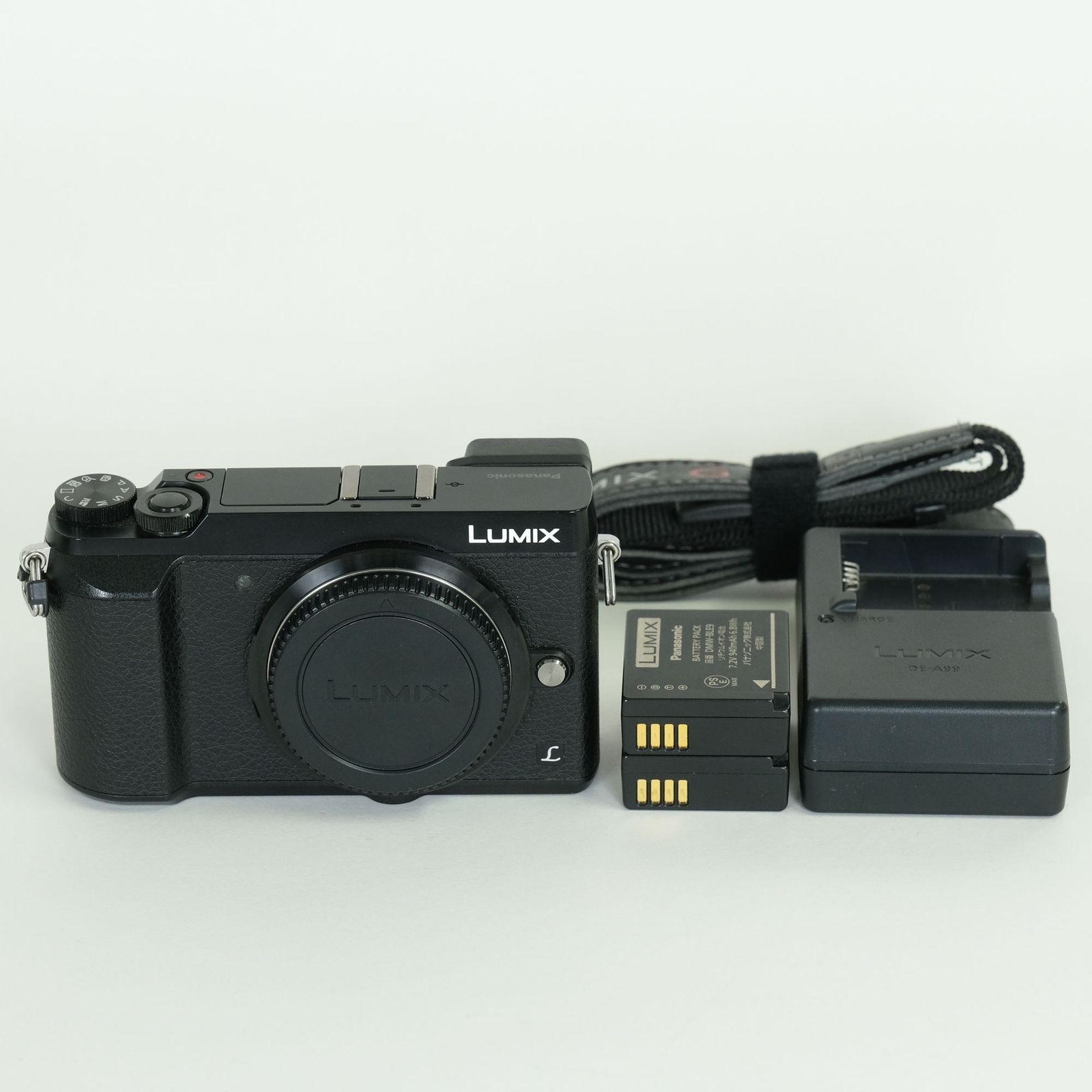 良品 | シャッター数5,550回｜バッテリー2個付] Panasonic LUMIX DMC