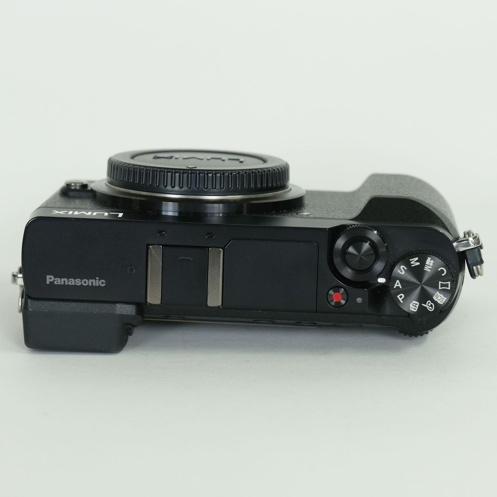 良品 | シャッター数5,550回｜バッテリー2個付] Panasonic LUMIX DMC