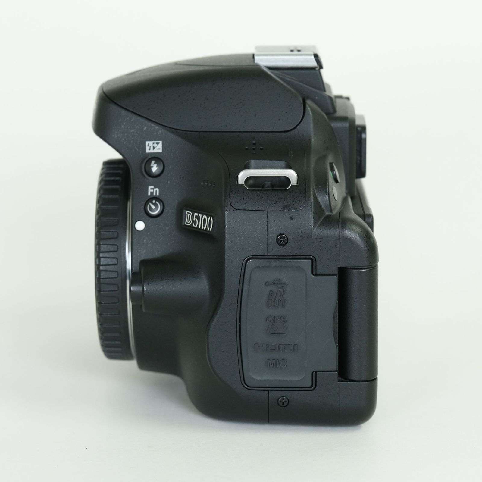 難あり品] Nikon D5100 ボディ | ニコンFマウント - メルカリ