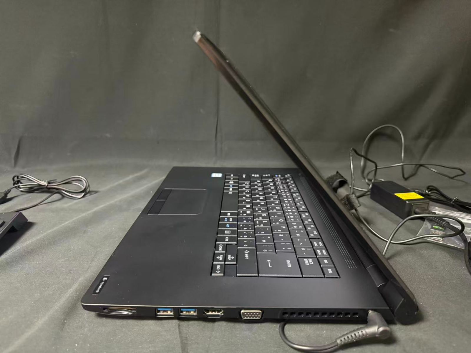 整備済み品】中古ノートパソコン 東芝B65/F Core i5-6300U/メモリ16G 