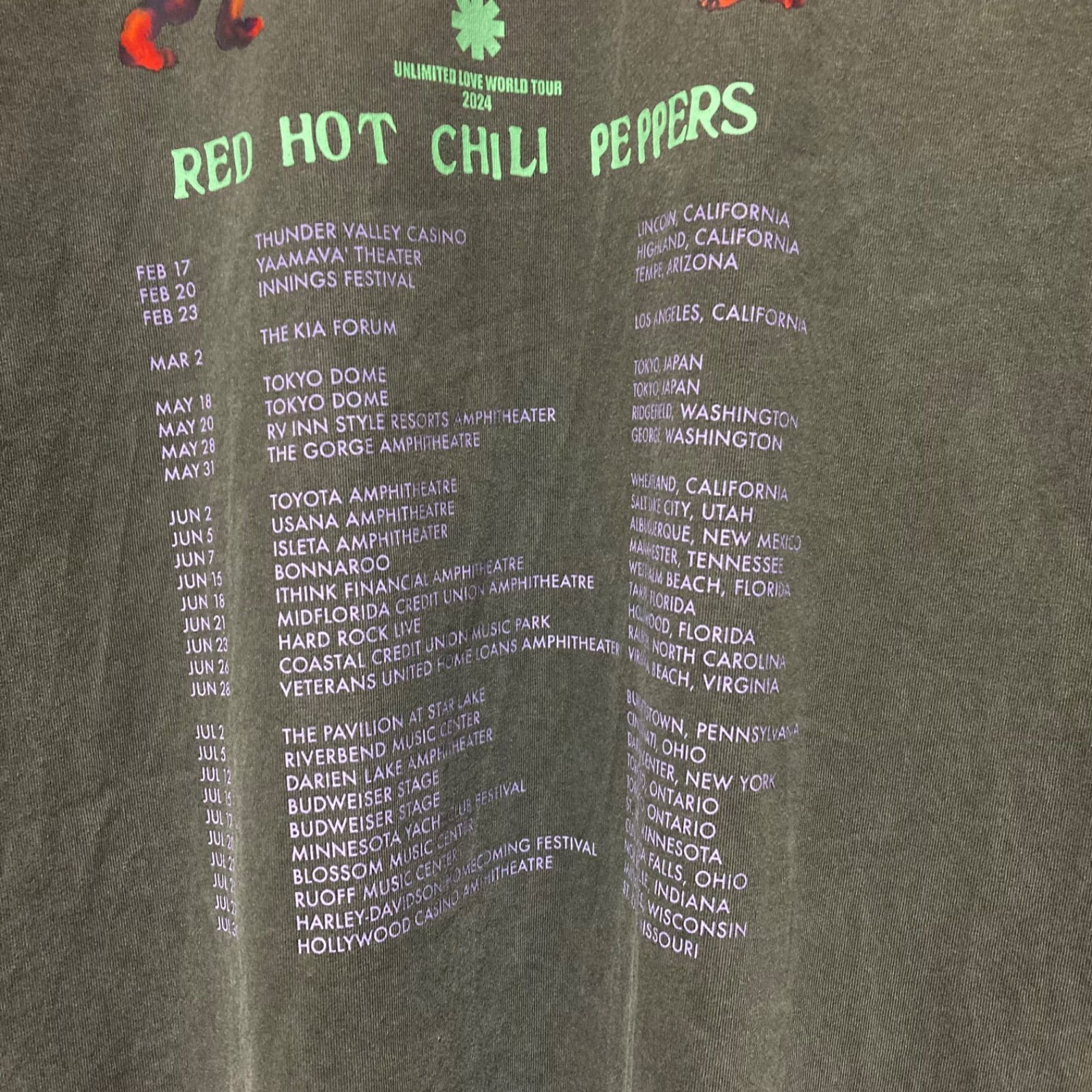 RED HOT CHILI PEPPERS Tシャツ 2024 ツアー L - メルカリ