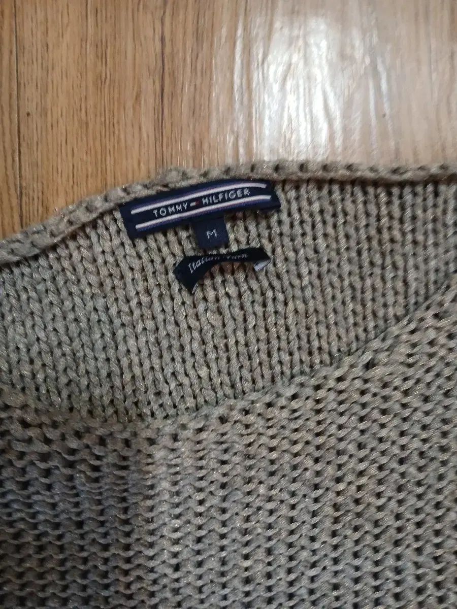 Tommy Hilfiger トミーヒルフィガー ニット Mサイズ
