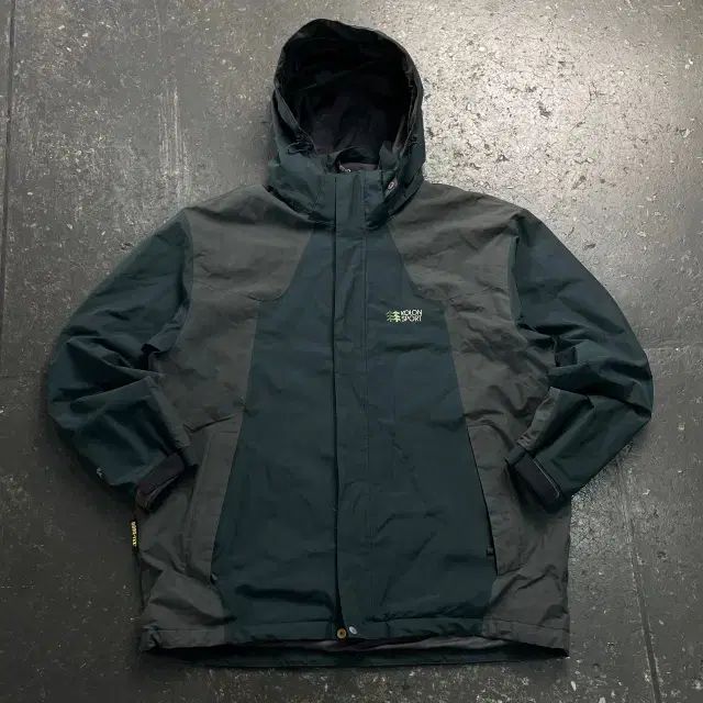 105 KOLON SPORT コーロンスポーツ ゴアテックス ウィンドブレーカー