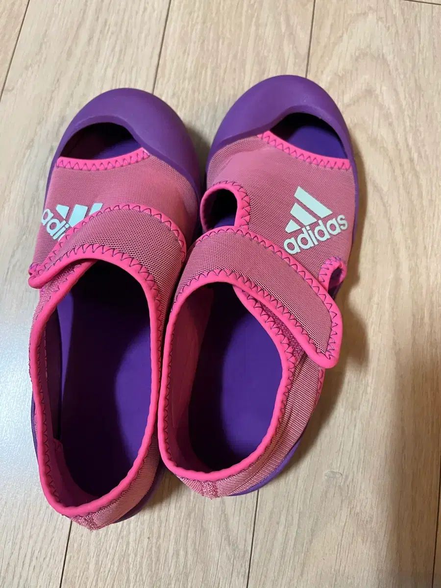 高品質 正規品 adidas マリンシューズ ピンク/パープル 190